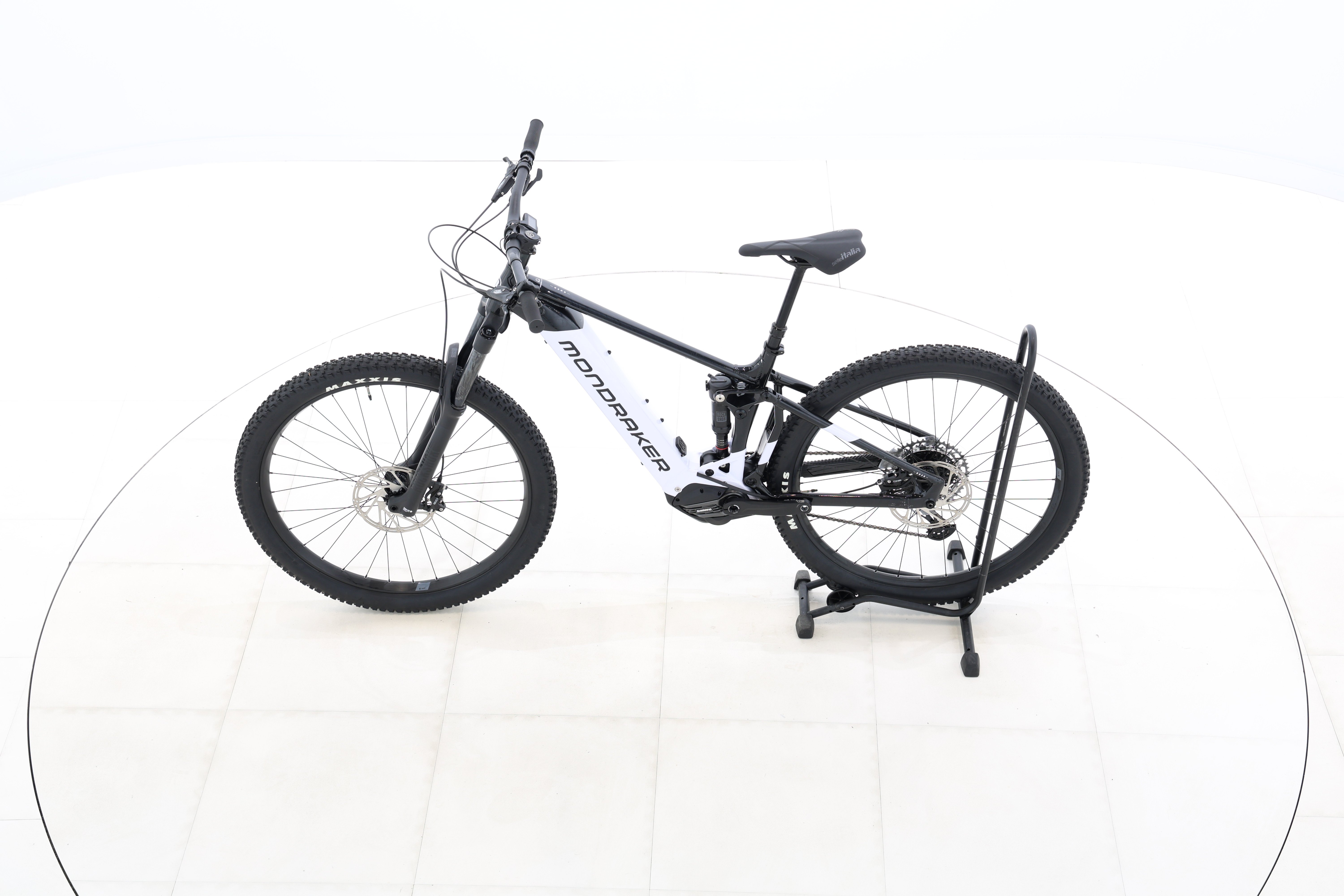 642ed118-acc3-48e7-928a-3eb2632baaa4