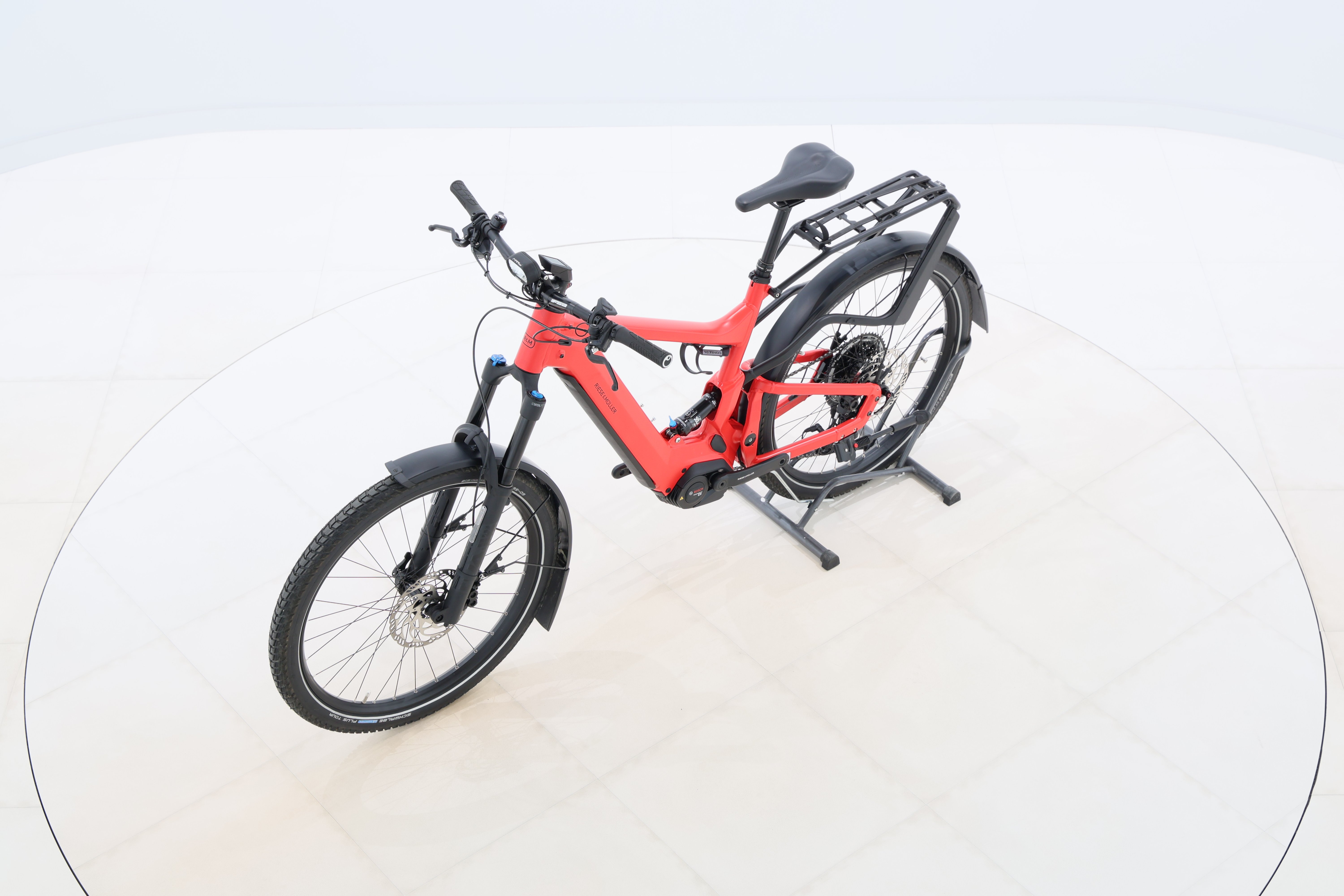 d8a6e47f-d171-460a-9833-5bd24f34b721