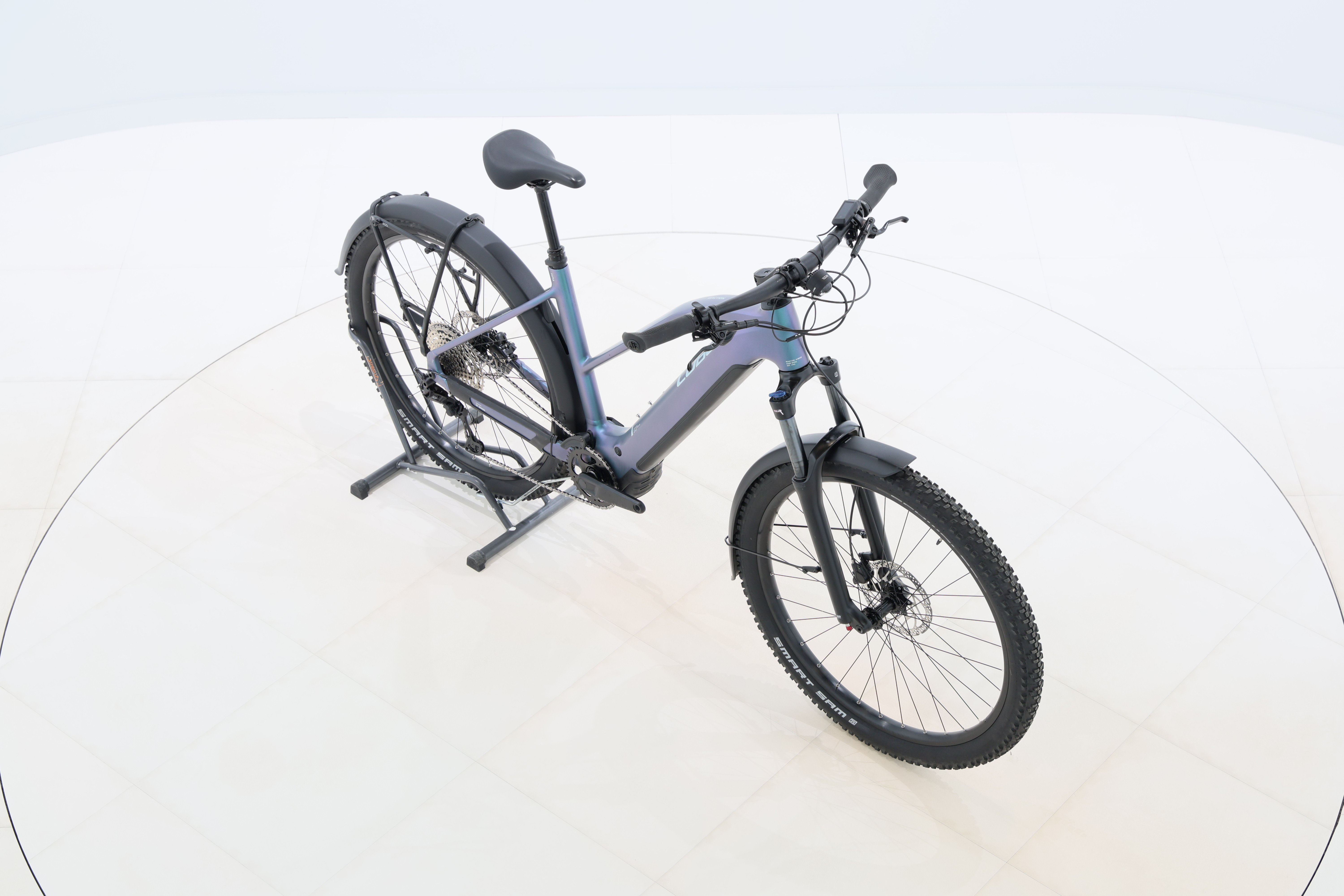 81bf5404-609f-4d15-8513-a51068ce841b