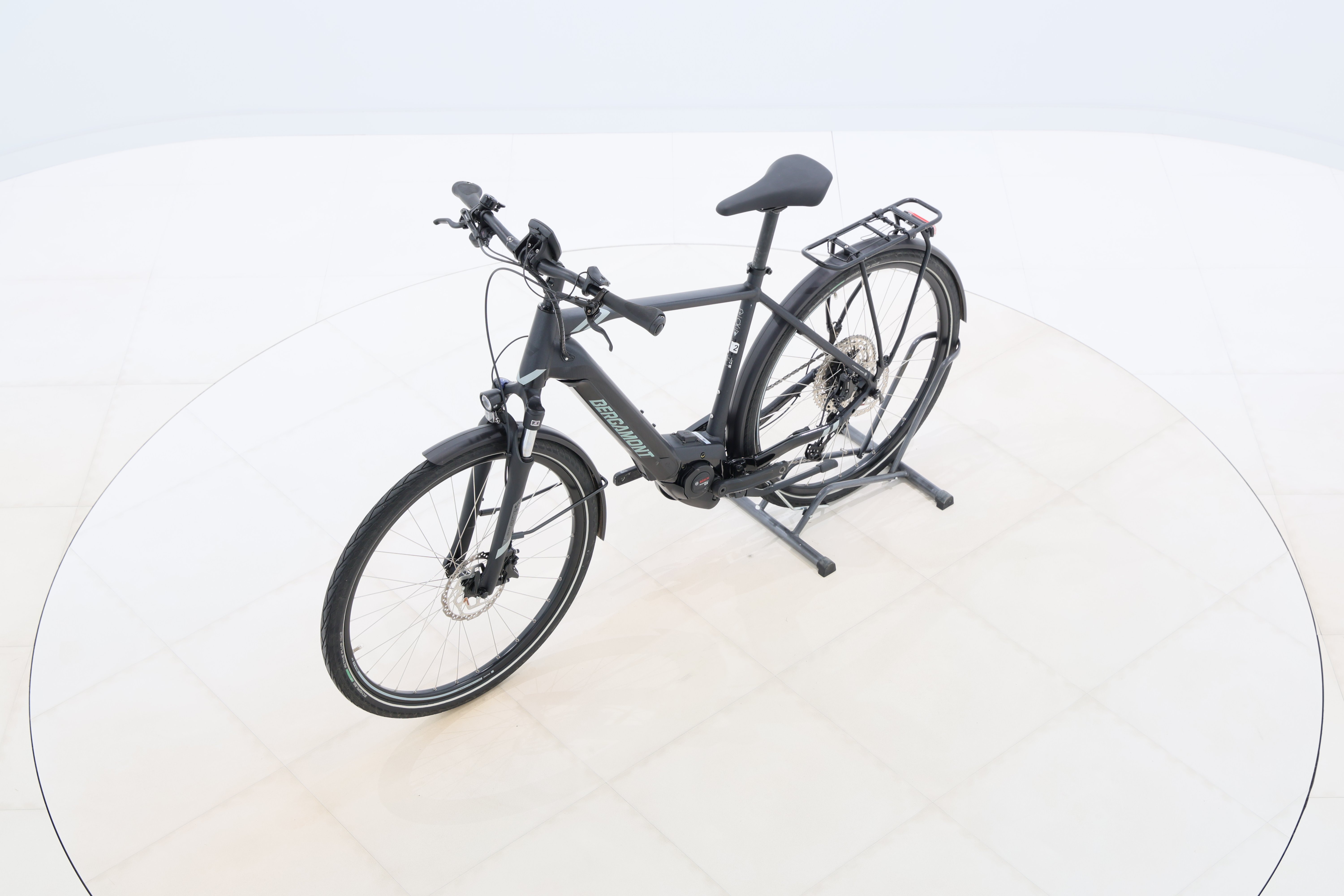 e194870f-dbfa-4d3c-8c22-9b550a45e6e3