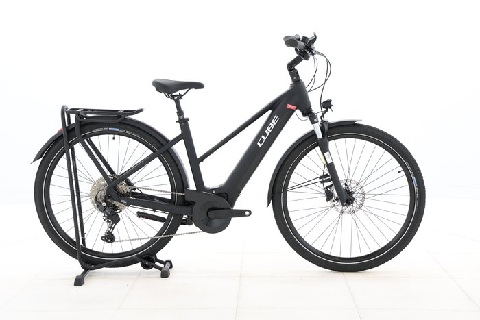 Cube TOURING HYBRID PRO 625 2024