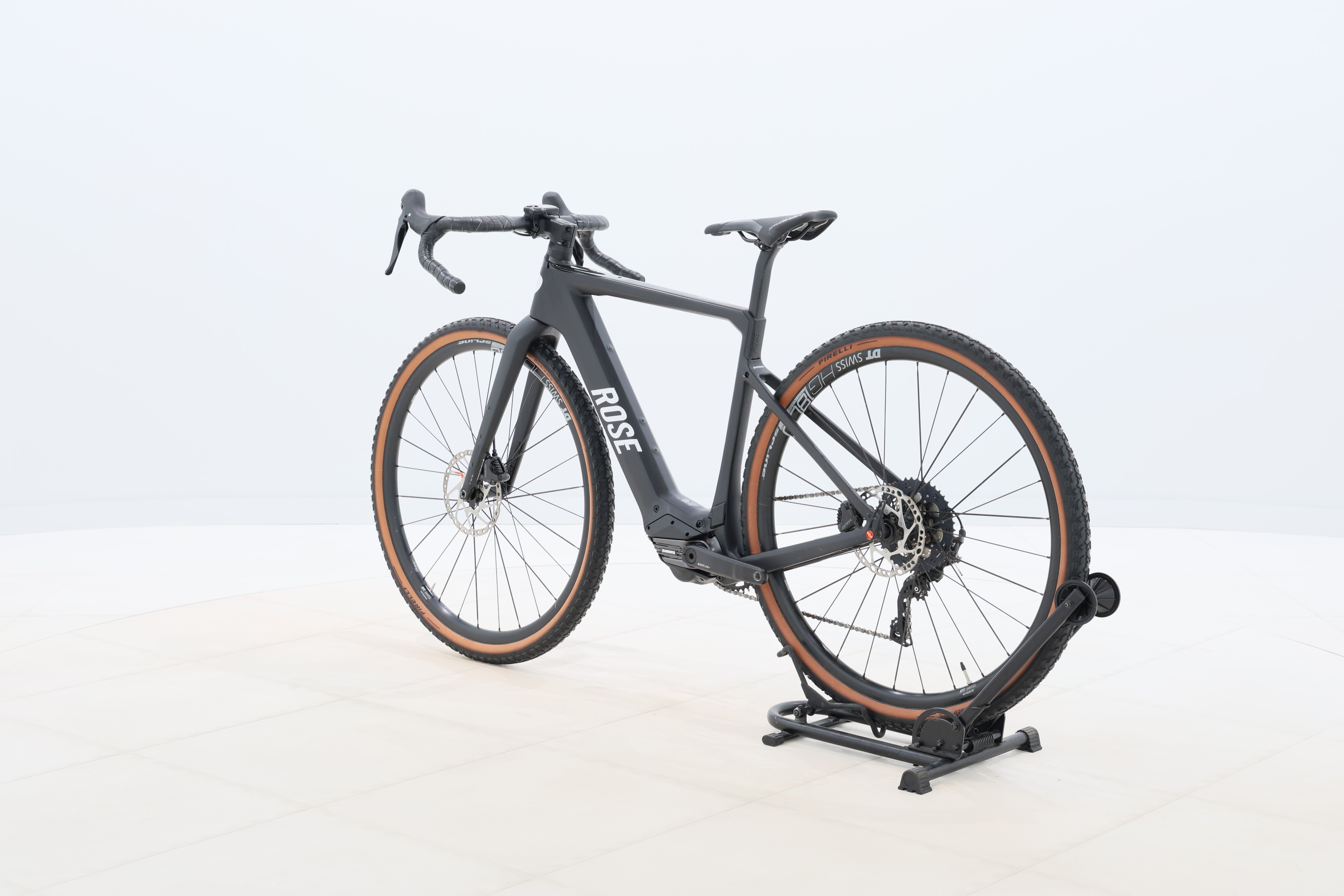 a36de24b-5a69-43ec-b448-fcd3bc702fe2