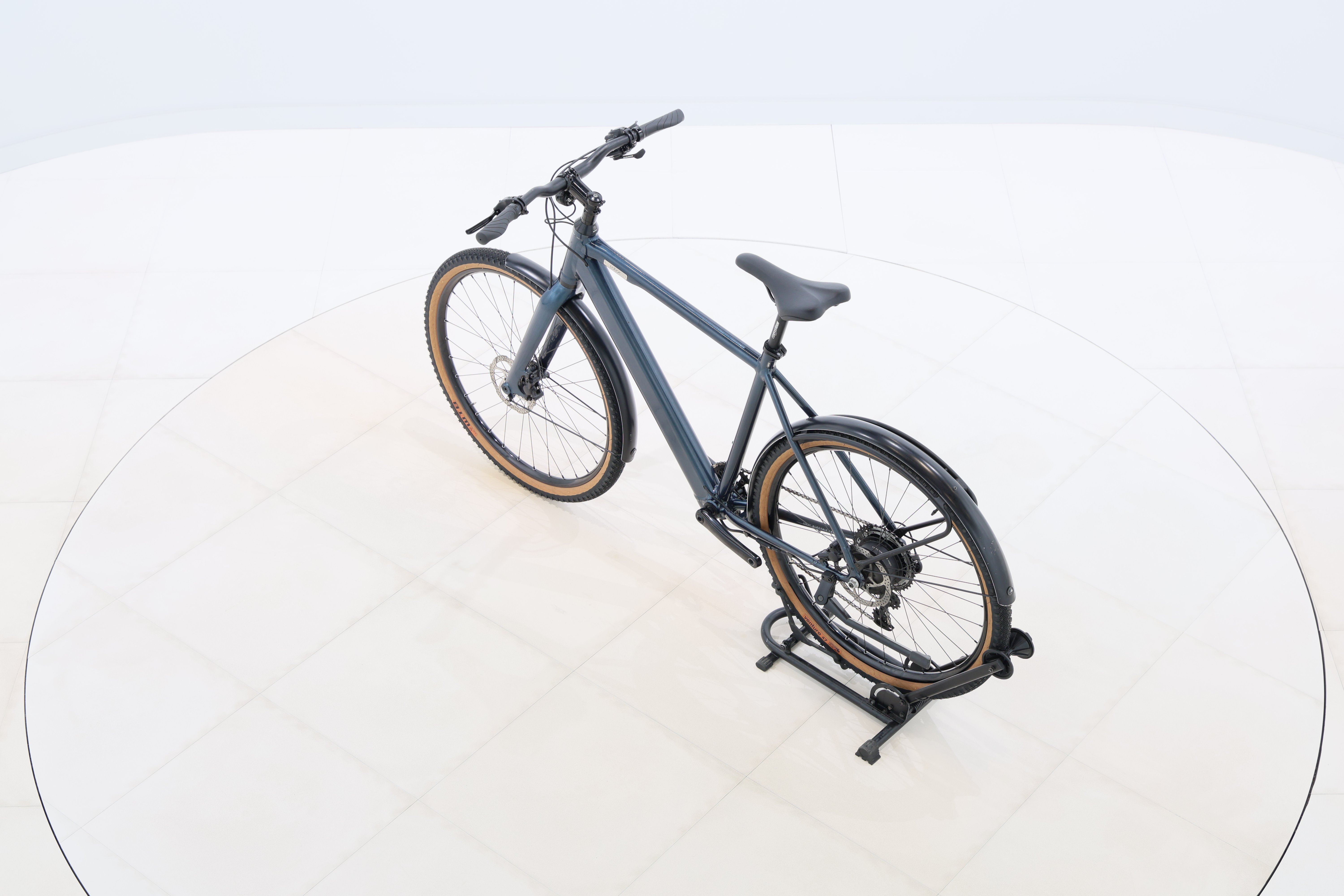 5b80195f-3971-4dd5-8696-0331687e8e1b