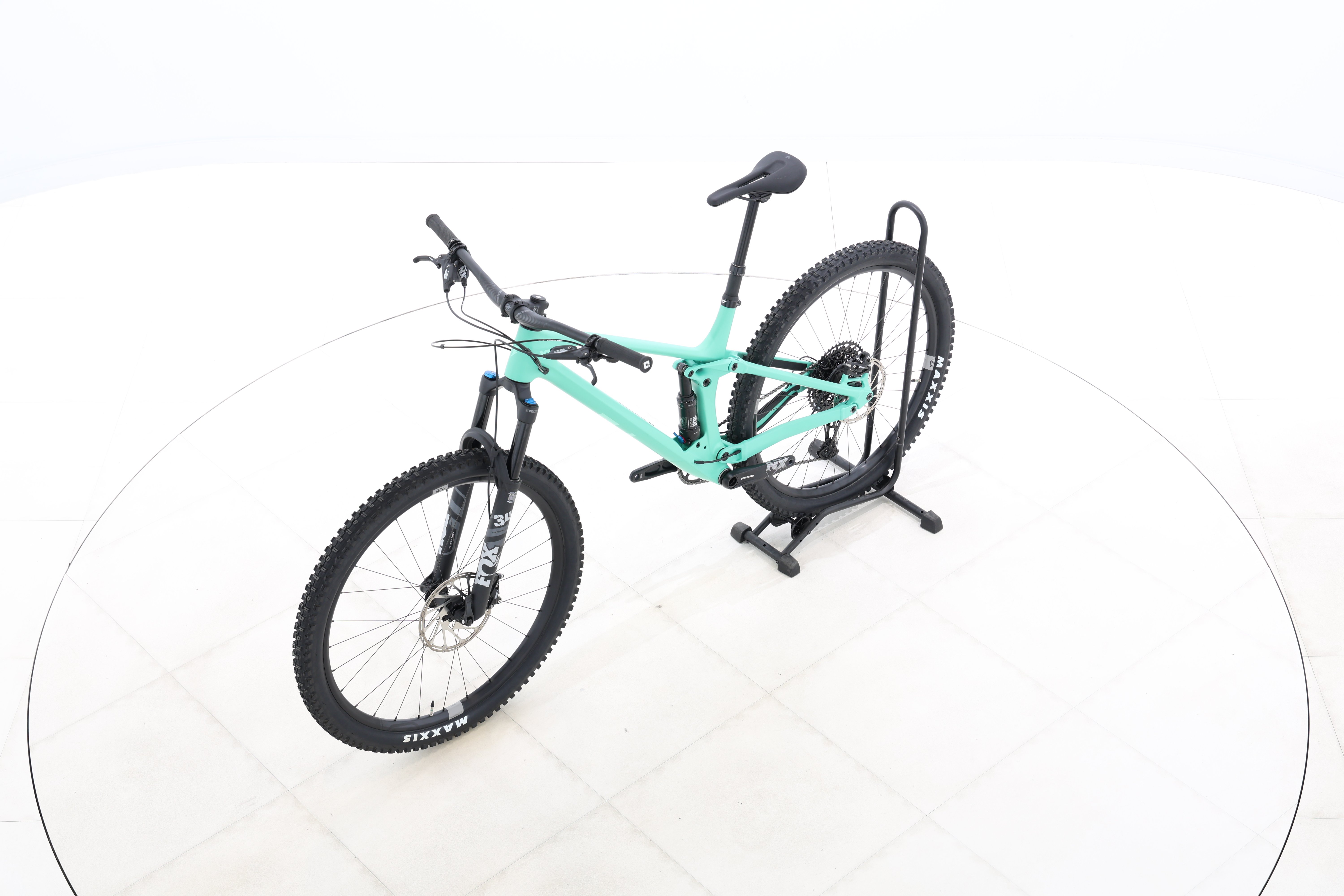 1e6301d4-6ca0-4de2-9e79-49a537d9e1d8