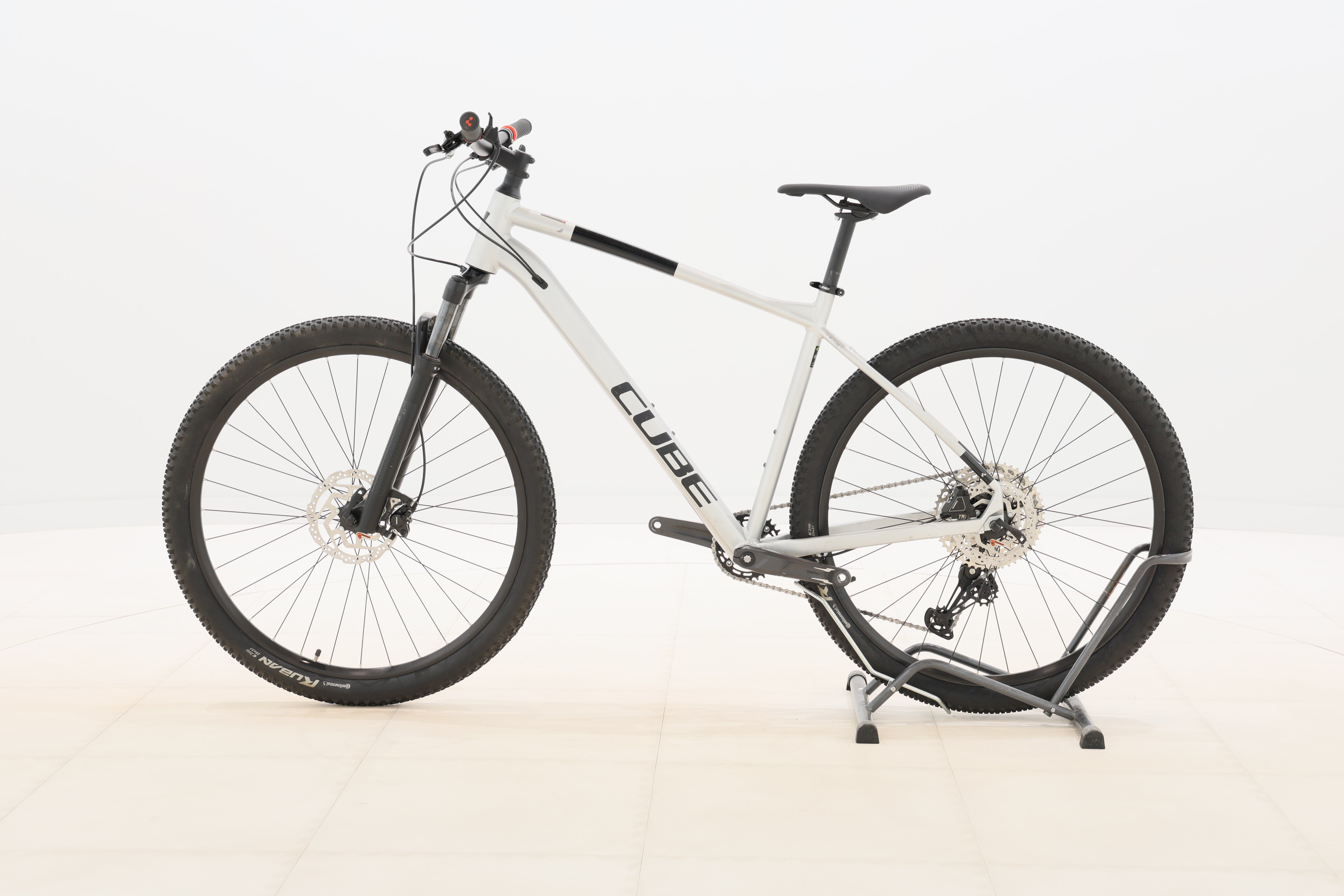 dcf07bd2-d81a-4dc3-9ab1-8508f4bbd153