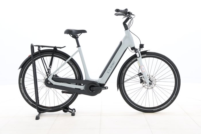 Cube SUPREME HYBRID ONE 500 2023