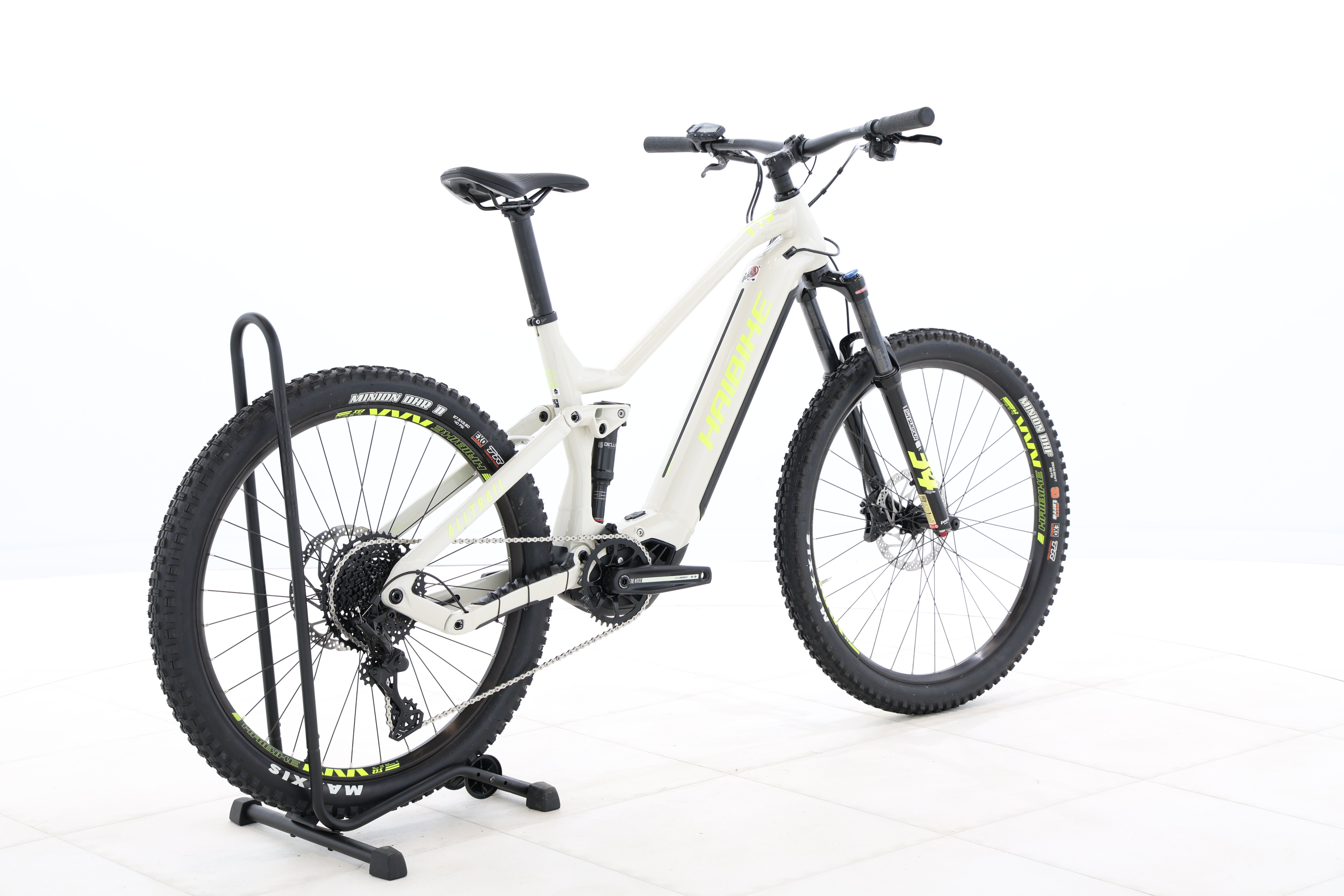 cee1b9db-ed92-428d-82c6-74c2a9137abf