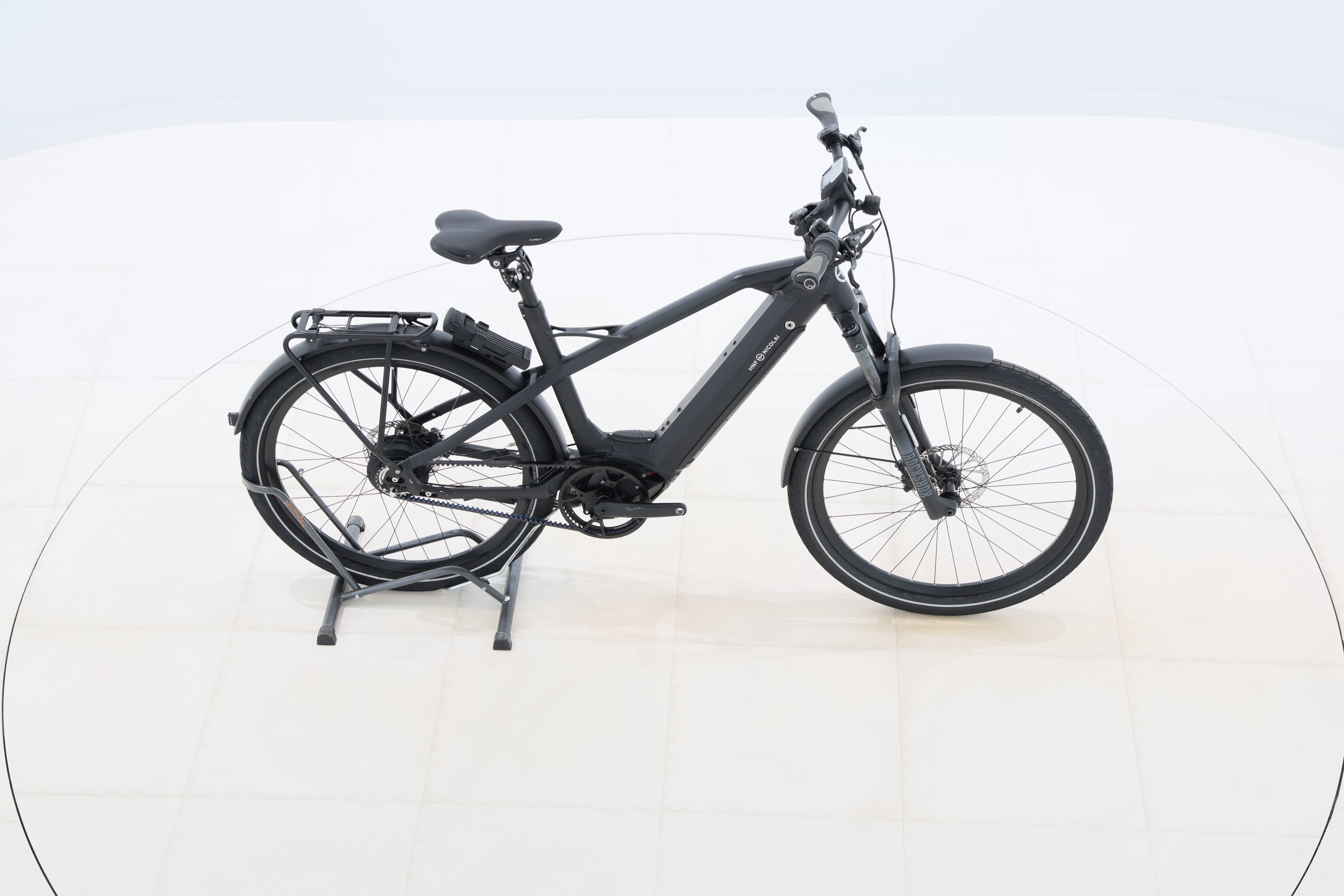 b65efabc-98cd-46b8-8a36-2b63b28b93ed