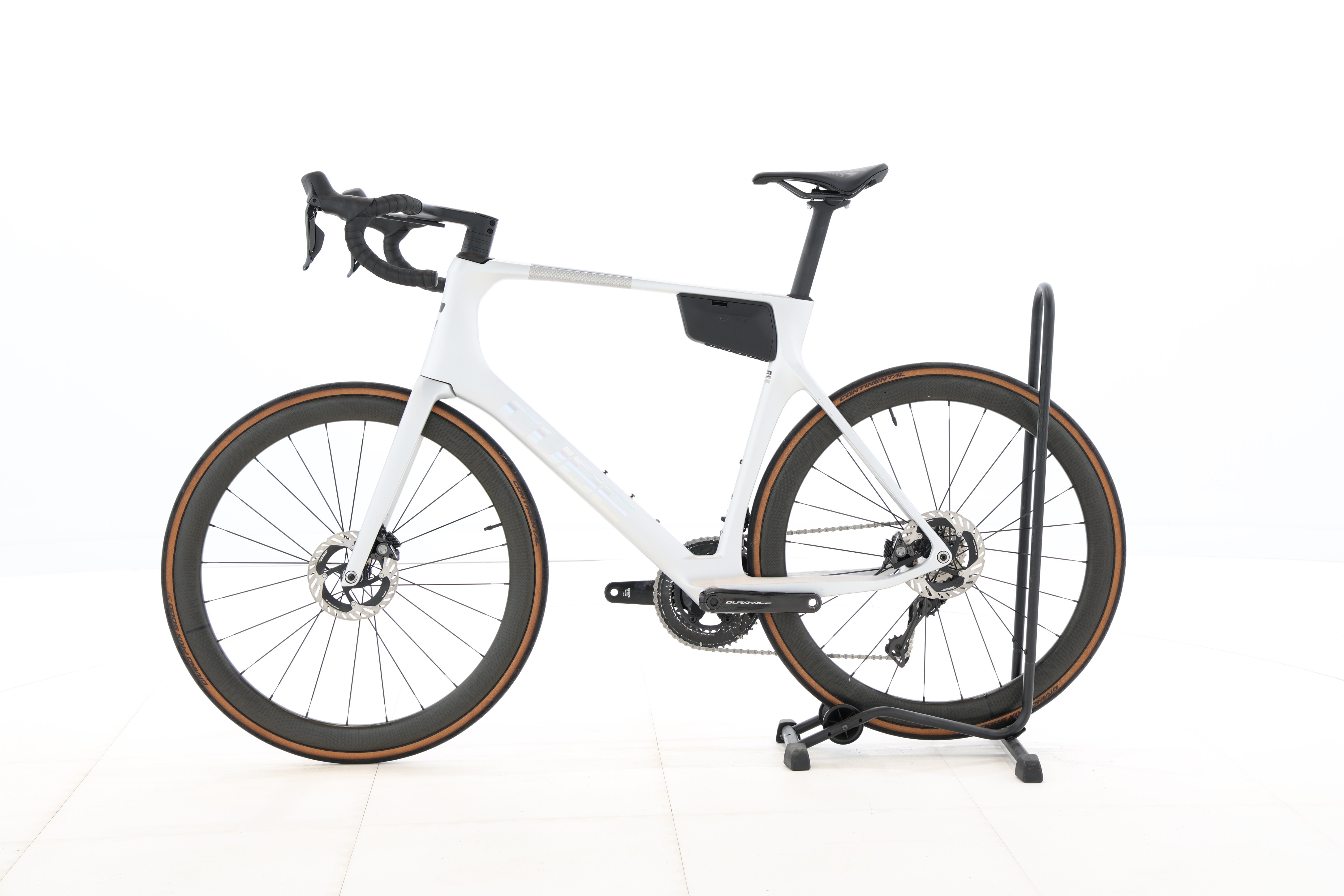 e65f9c36-f20c-4645-8f36-4f2bbbdc8d62