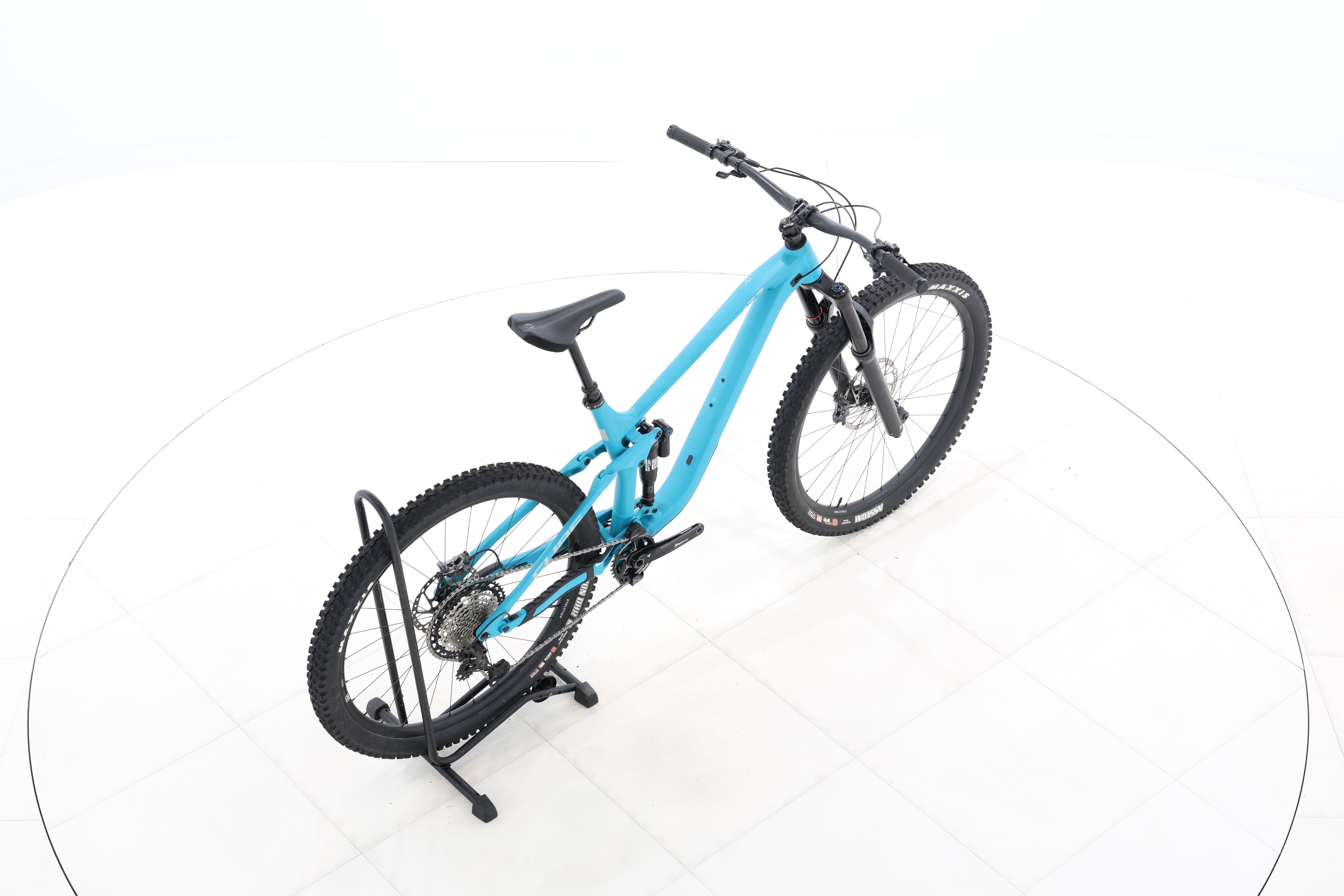 04876f54-fc31-4171-ae44-1809d073a230