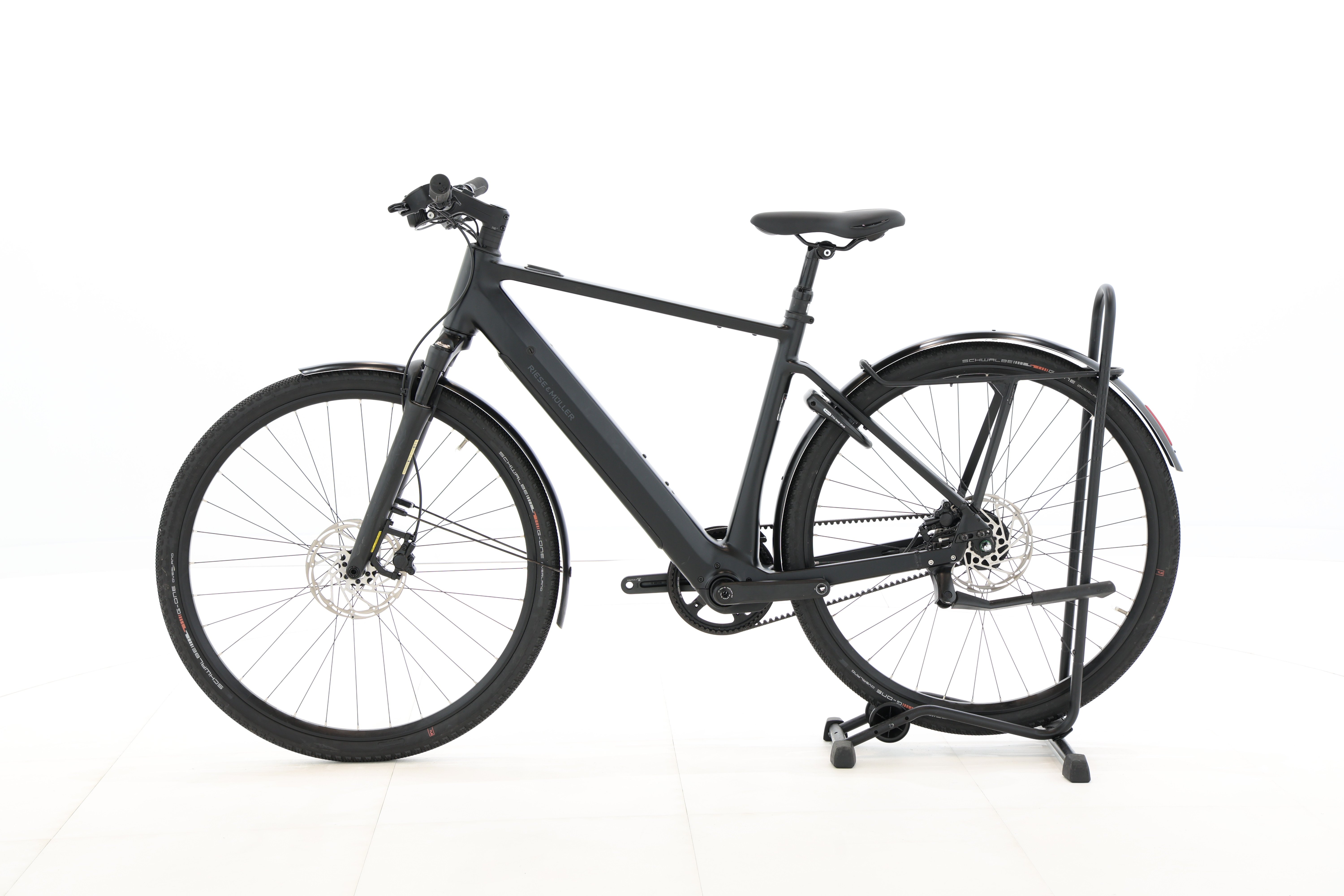 f6941d36-a7cc-4c4e-b670-5214b765510d