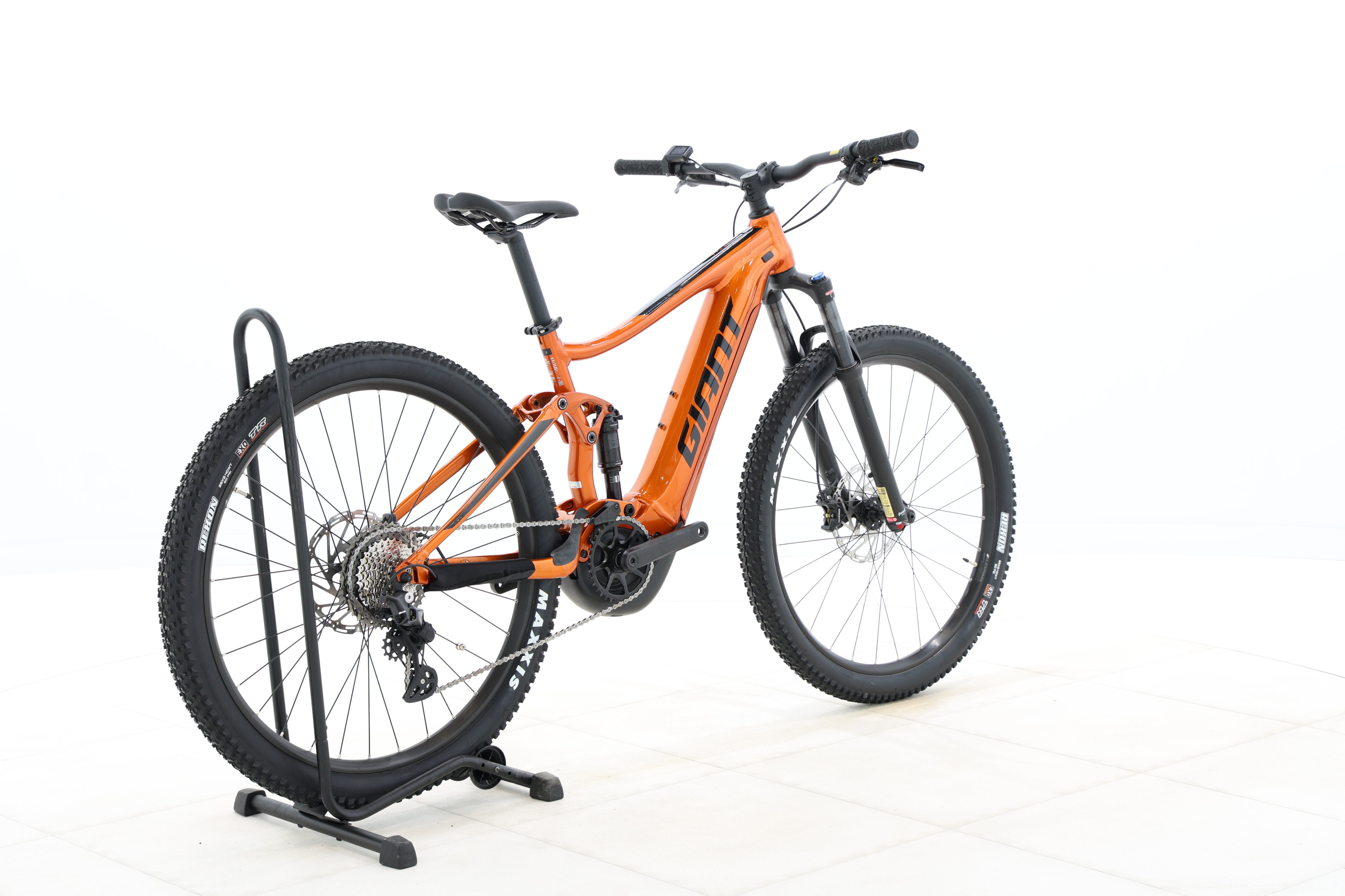 b6446fc8-501f-45b1-af41-37b5ace122d1