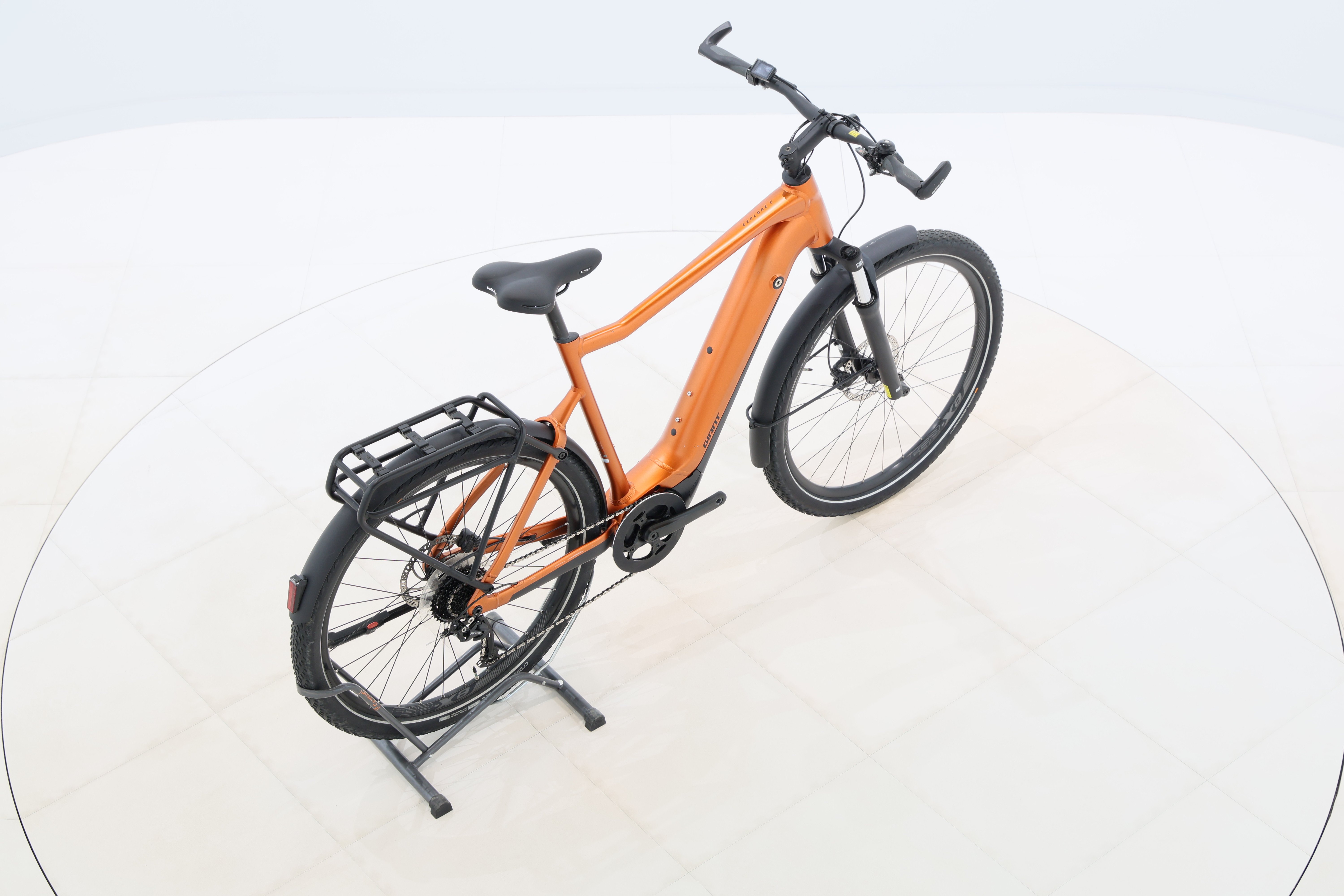 e64d19a3-4856-453b-90ad-e87e6233c97b