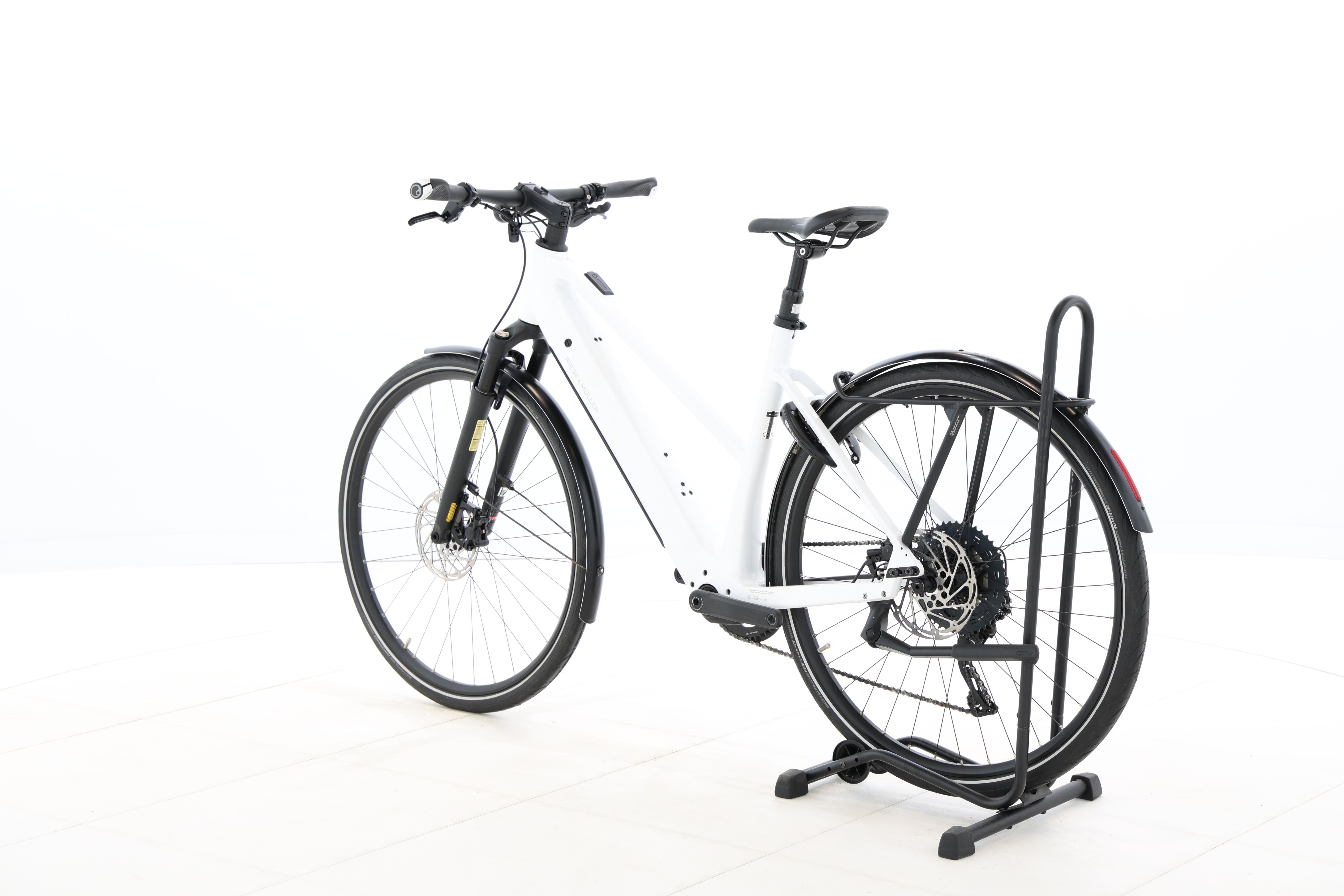 c635c840-cdfc-45df-abb4-79f57b08b50c