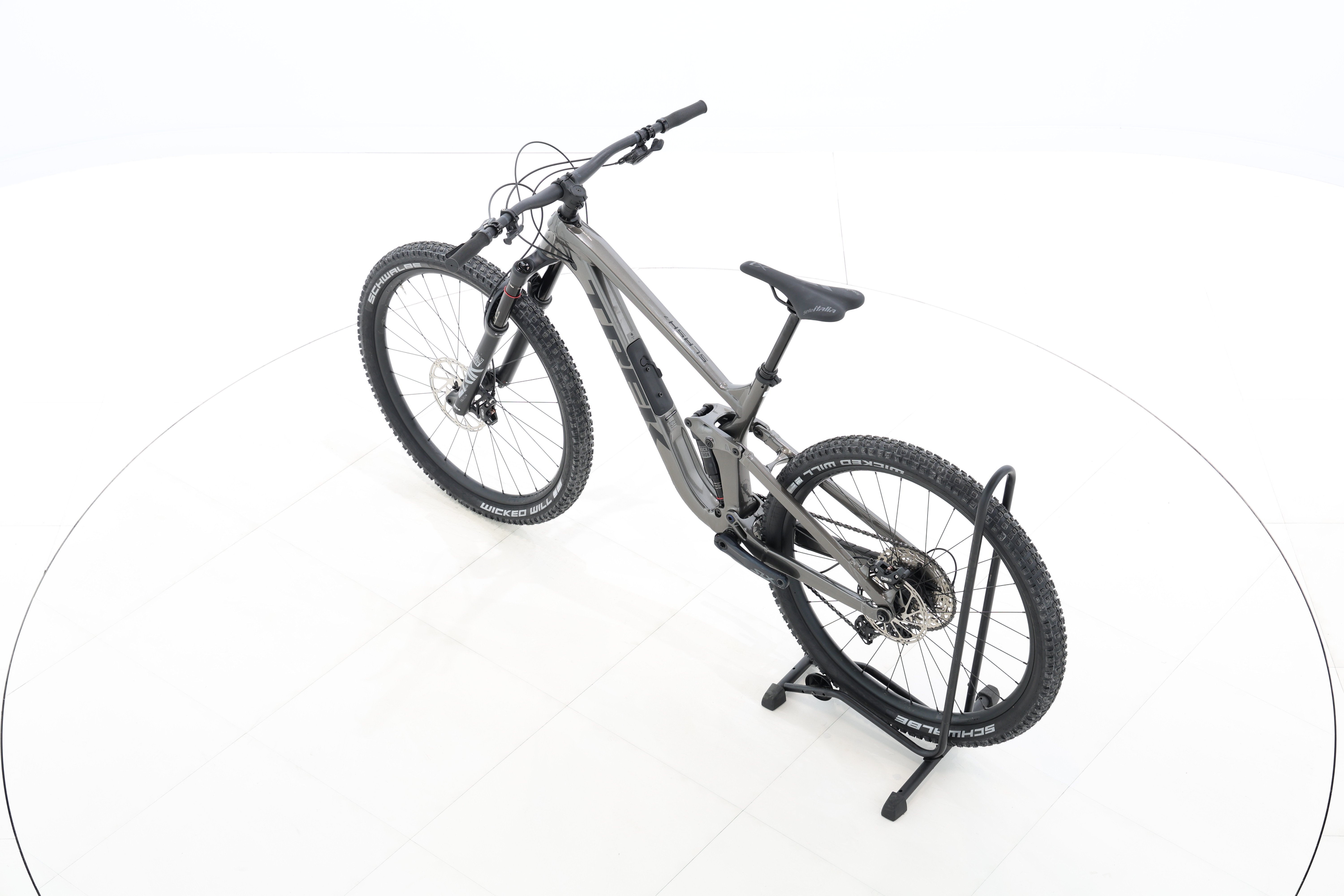 e2808612-ddf3-42be-b2a4-8378ba93e470