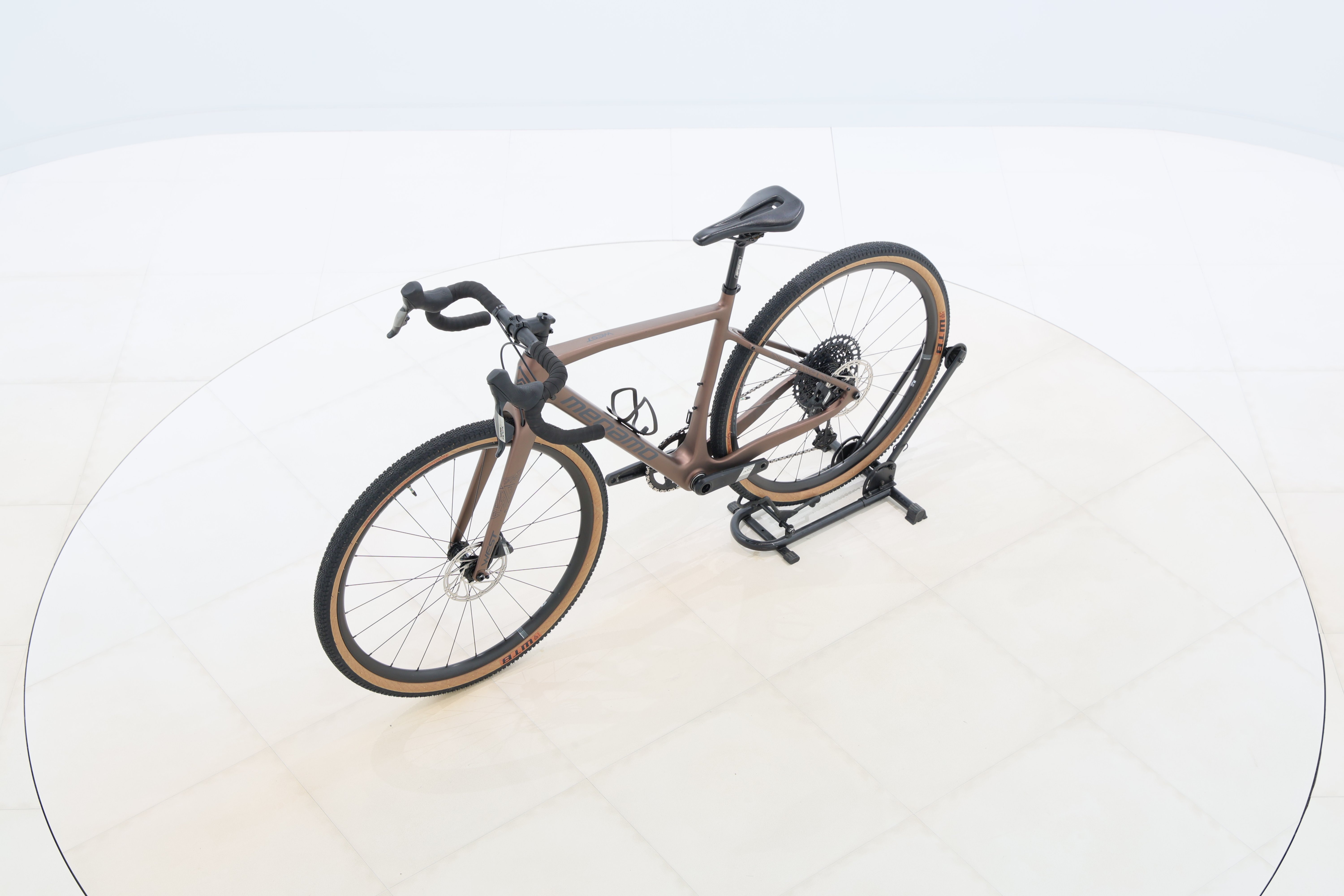 d79eb3b8-73c3-4b16-a002-a5f7129edd34