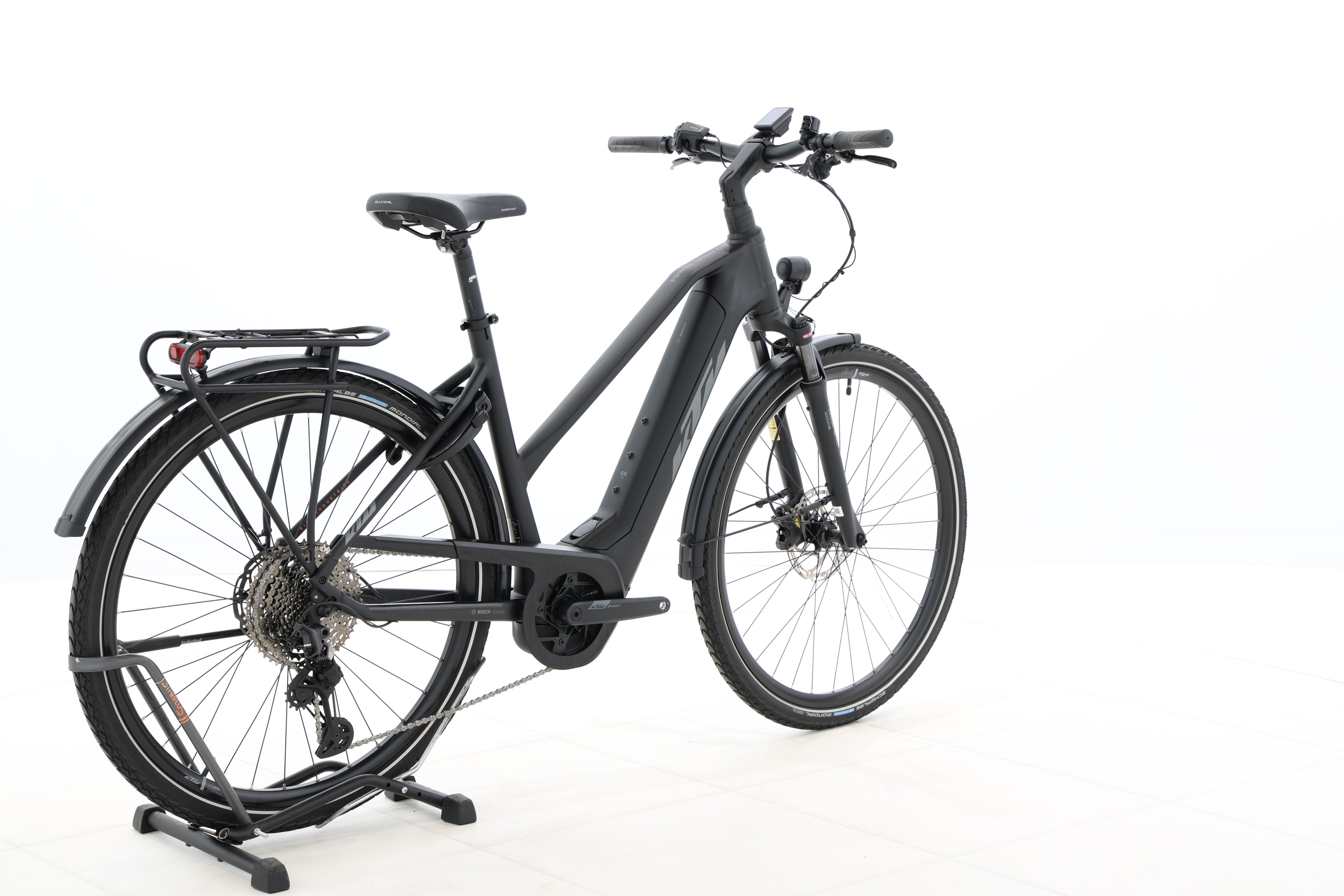 53ade694-38ab-4bee-8c36-e811d1f2e921