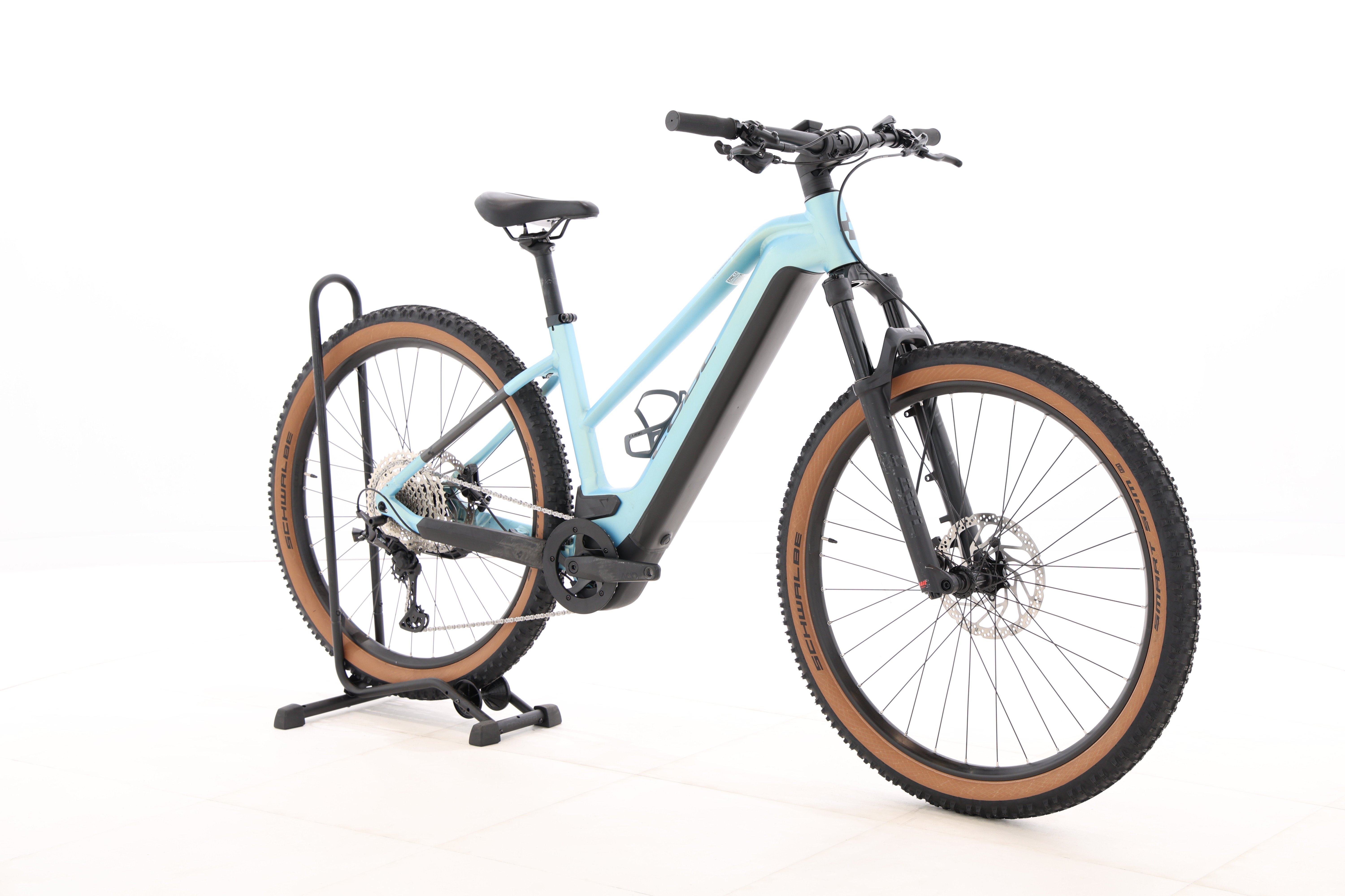 8a9b0e17-e3a0-45c8-a924-96963bdbe536