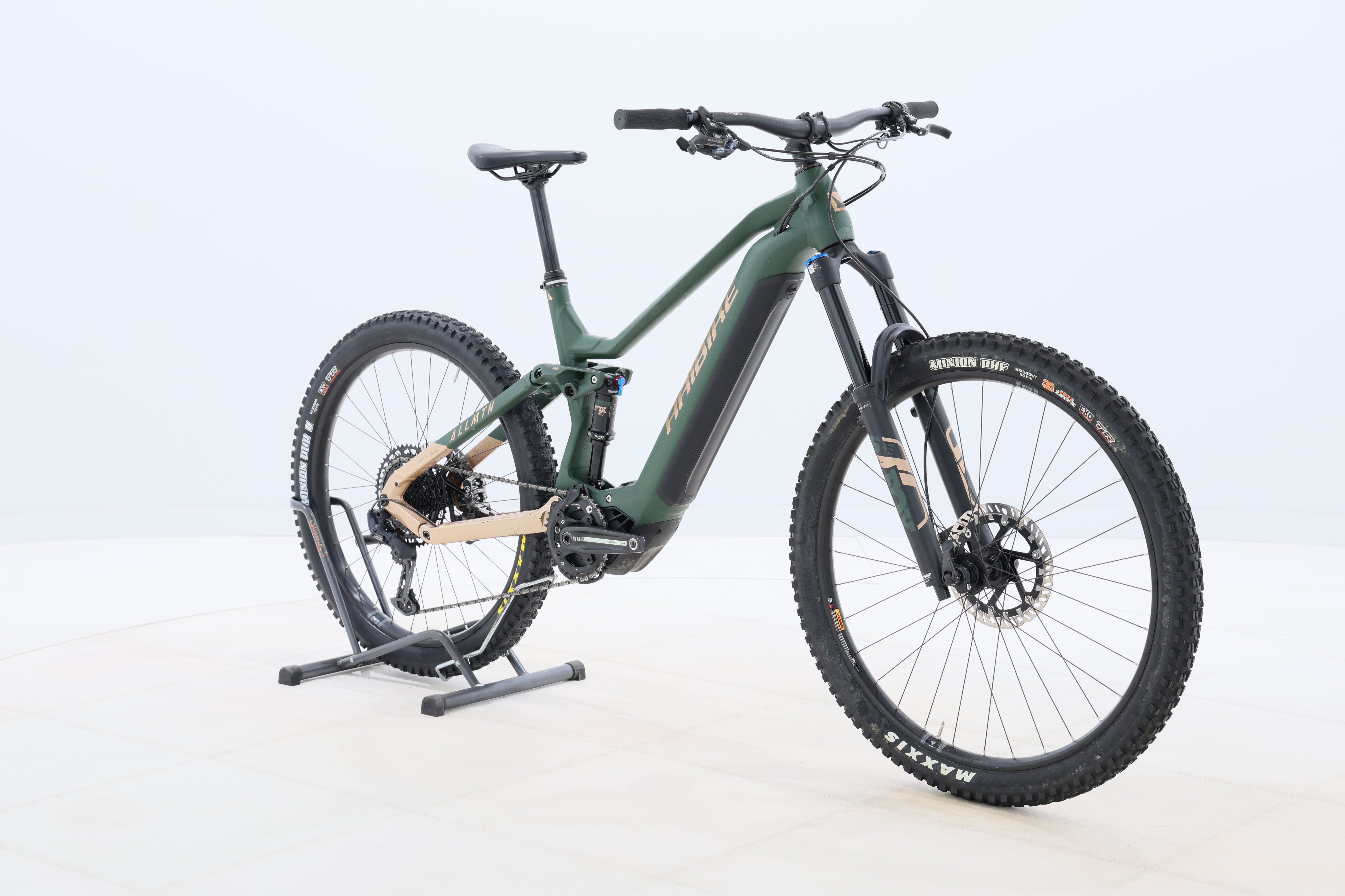 4b67a1b1-1932-4554-b000-bc136ee6e23f