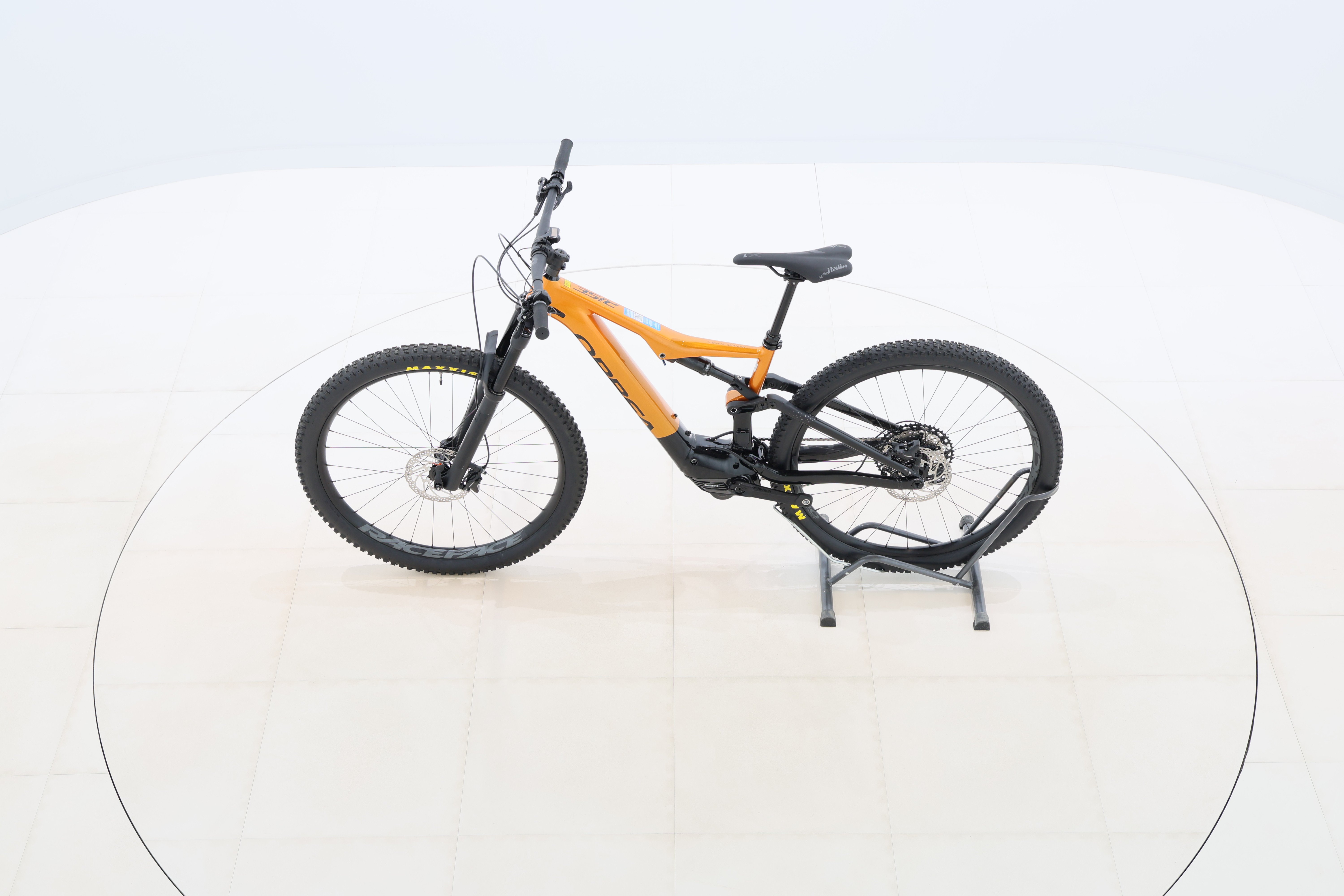 0cbed3af-44a7-4cf0-8cc5-6c6fb076ad4e