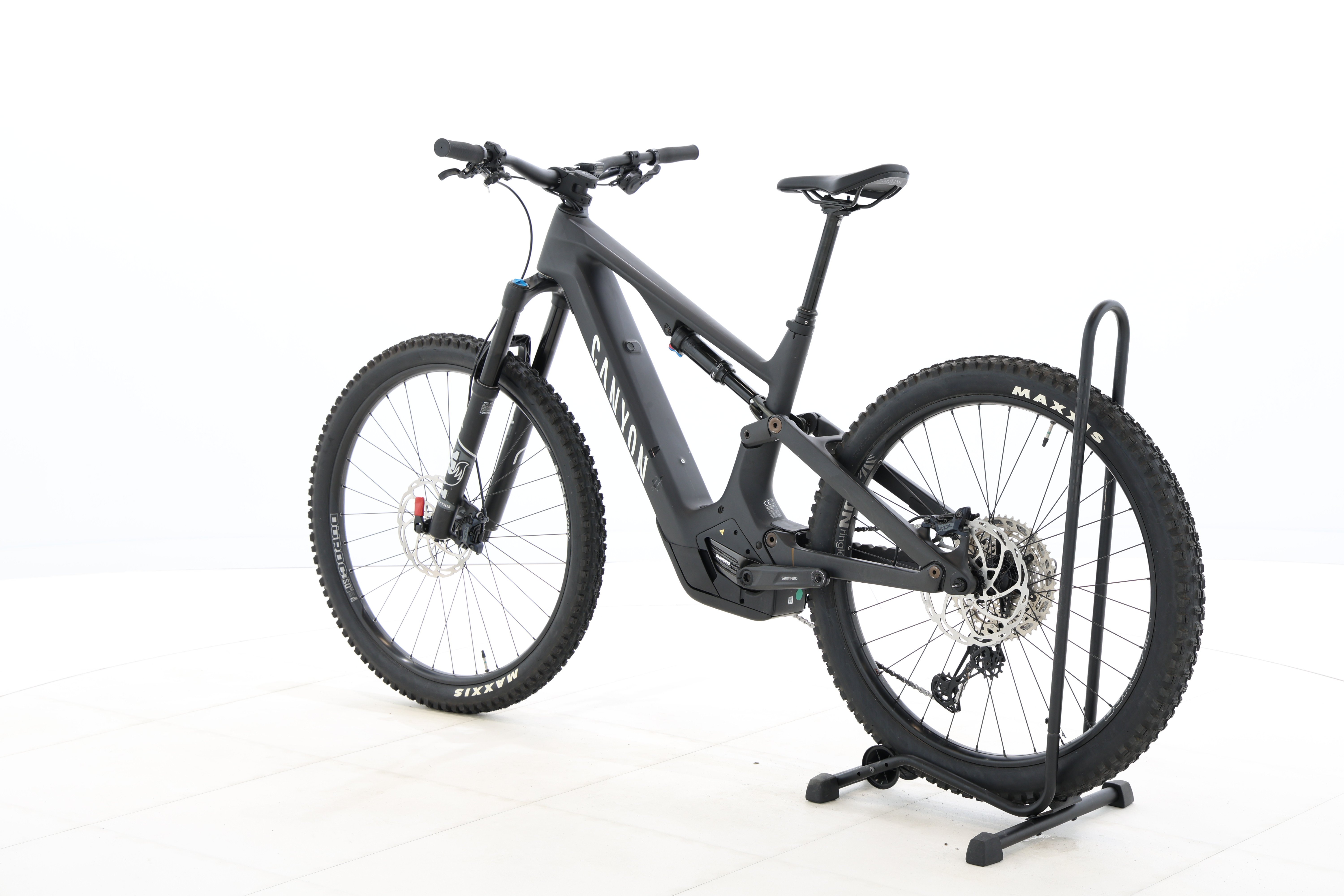 a6e5e711-4f4f-43e2-95bf-306ef83c2933