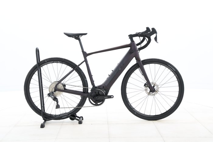 Giant REVOLT E+ 2022