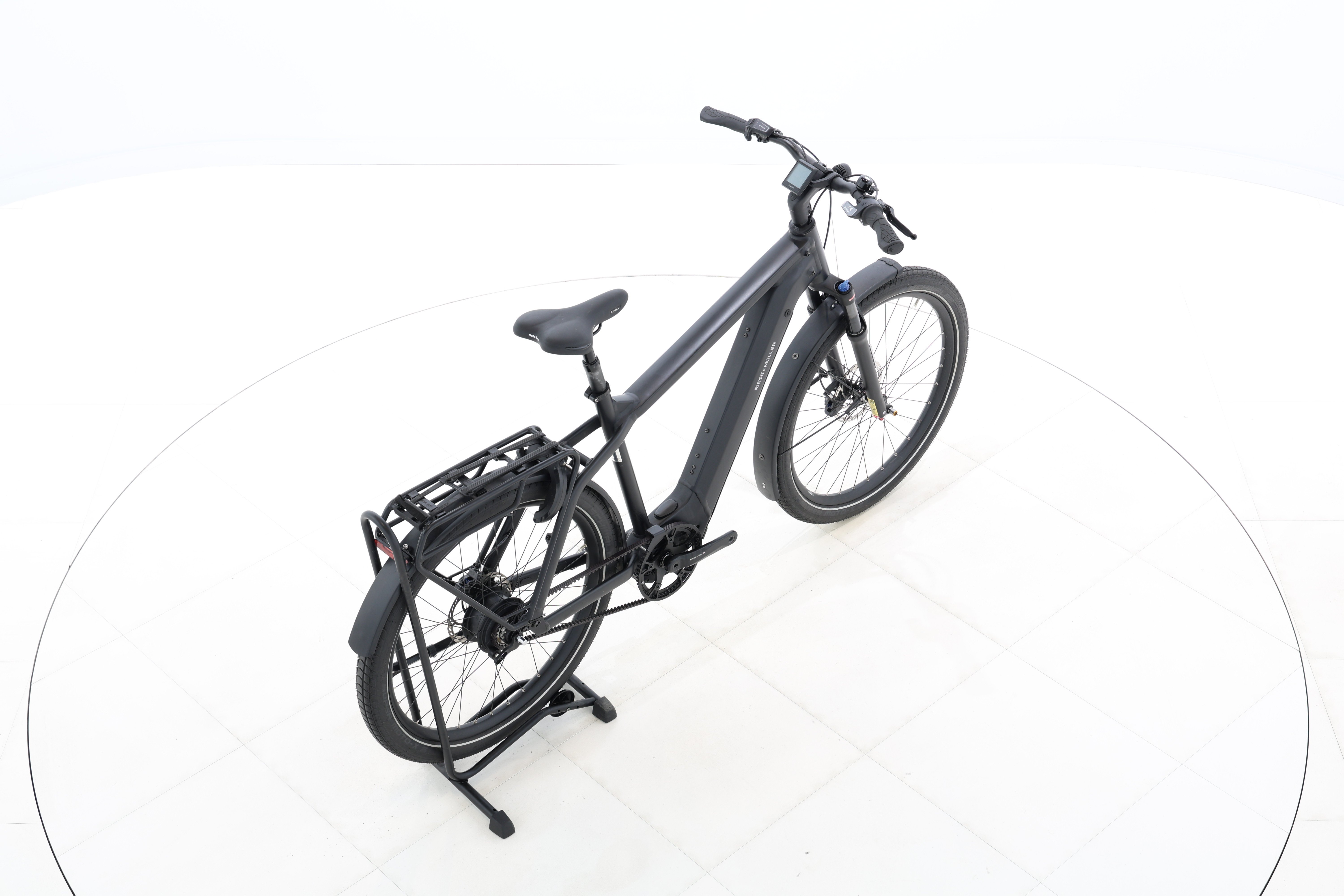 0121ab33-0042-4bf5-baa0-bf0d43af4fd9