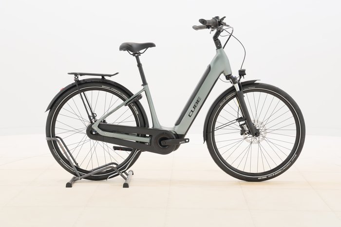 Cube SUPREME RT HYBRID PRO 500 2023
