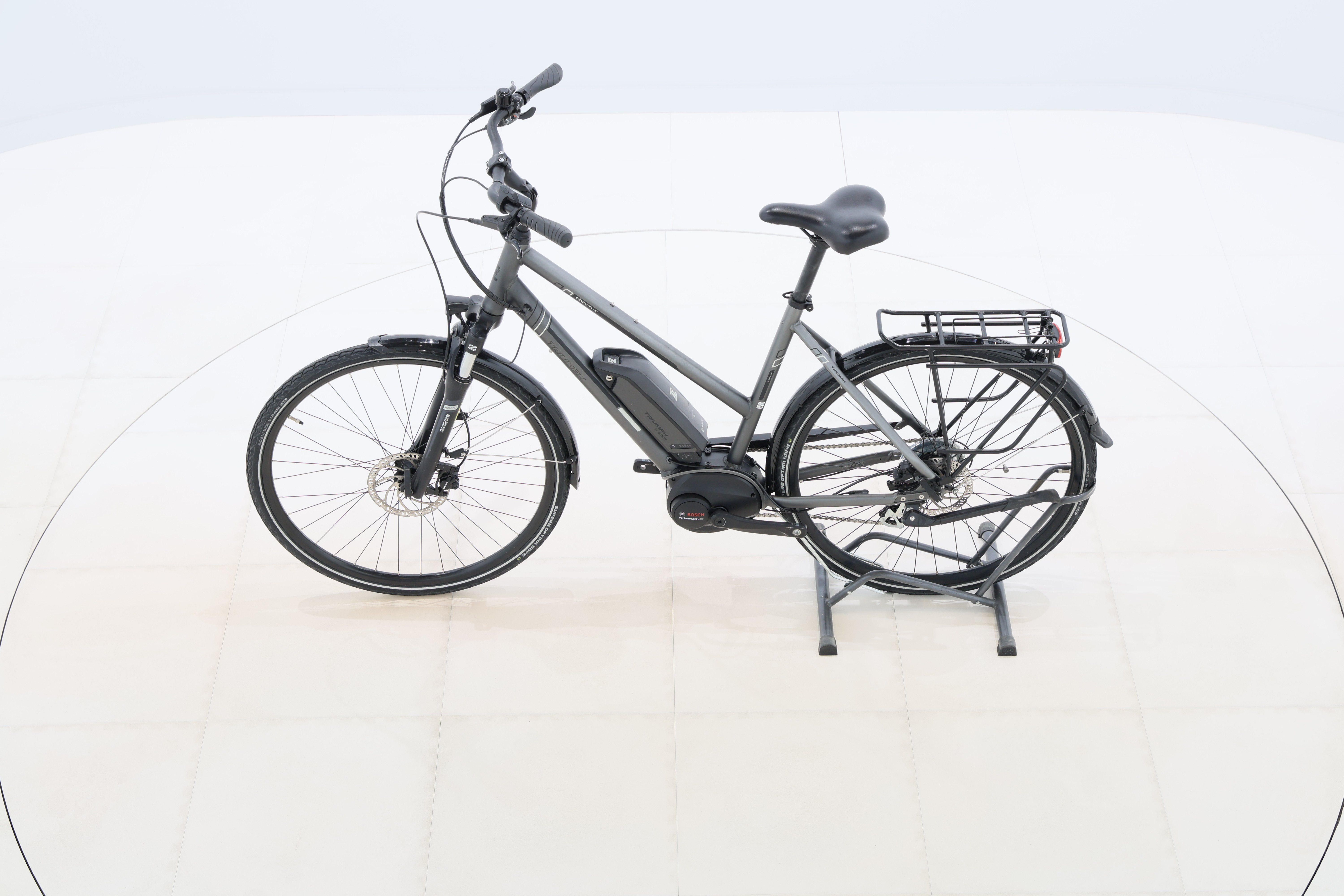 c0d689f4-3933-4201-8b95-af18ba90854a