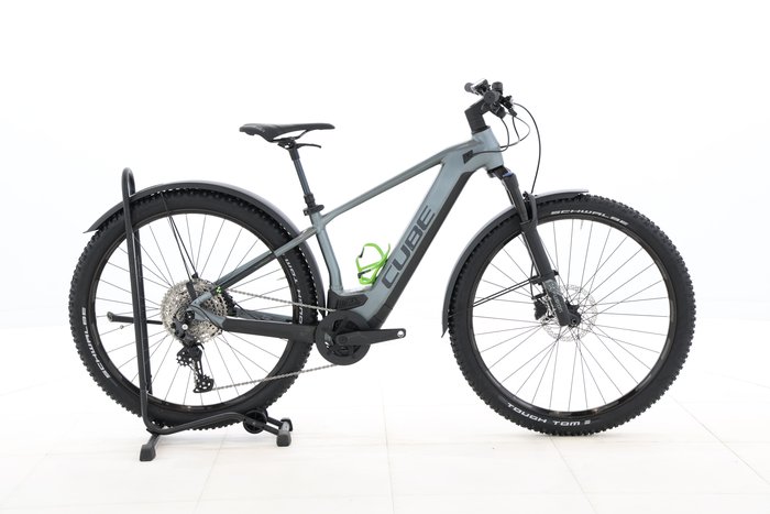 Cube REACTION HYBRID PRO 625 2022