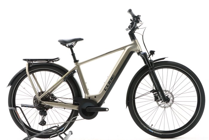 Cube KATHMANDU HYBRID PRO 750 2024
