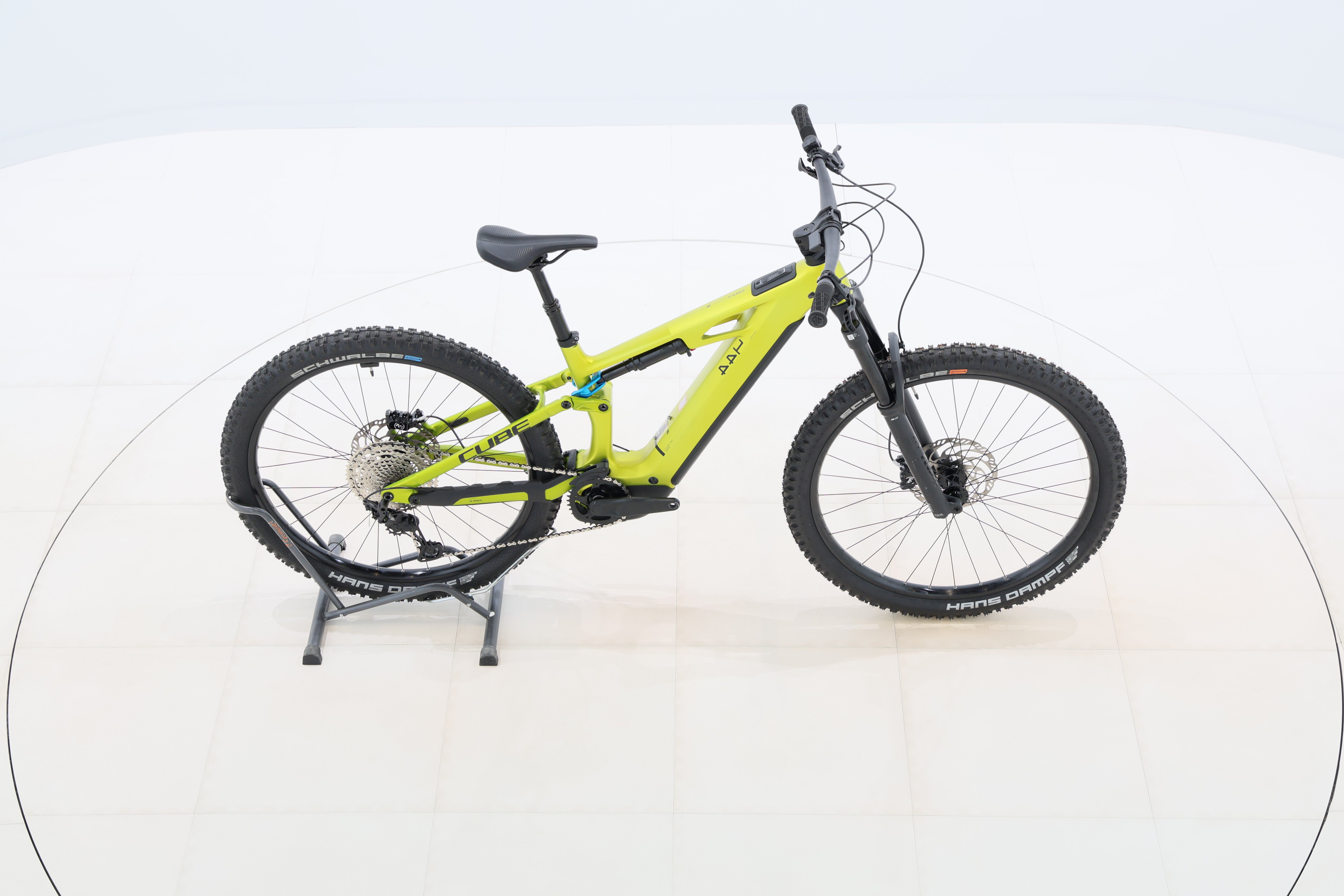 aeb23656-6f4a-464f-85f6-612846ace7dc