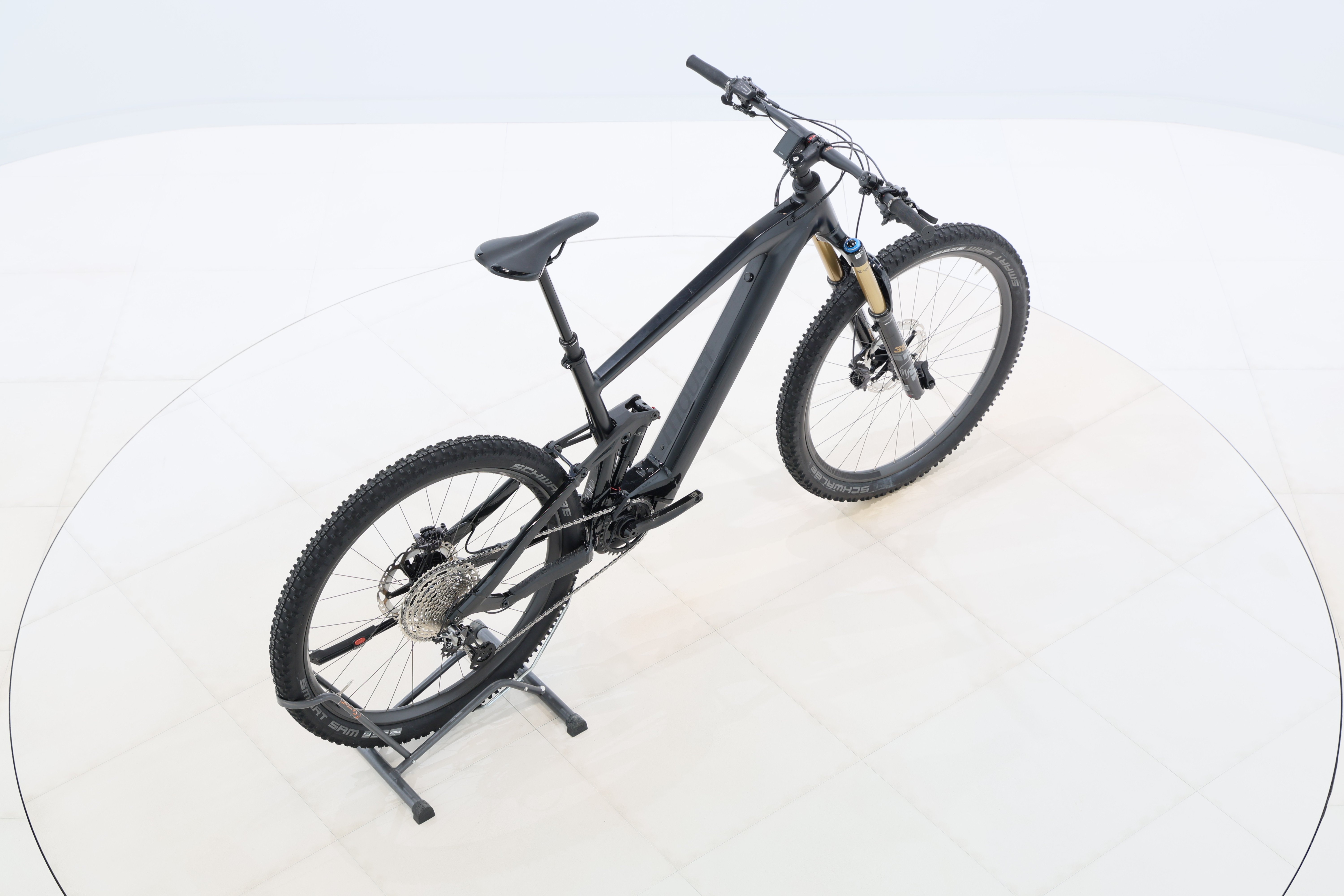 72d87a0e-d2d1-4e60-adbd-47f7f8fc1ca9