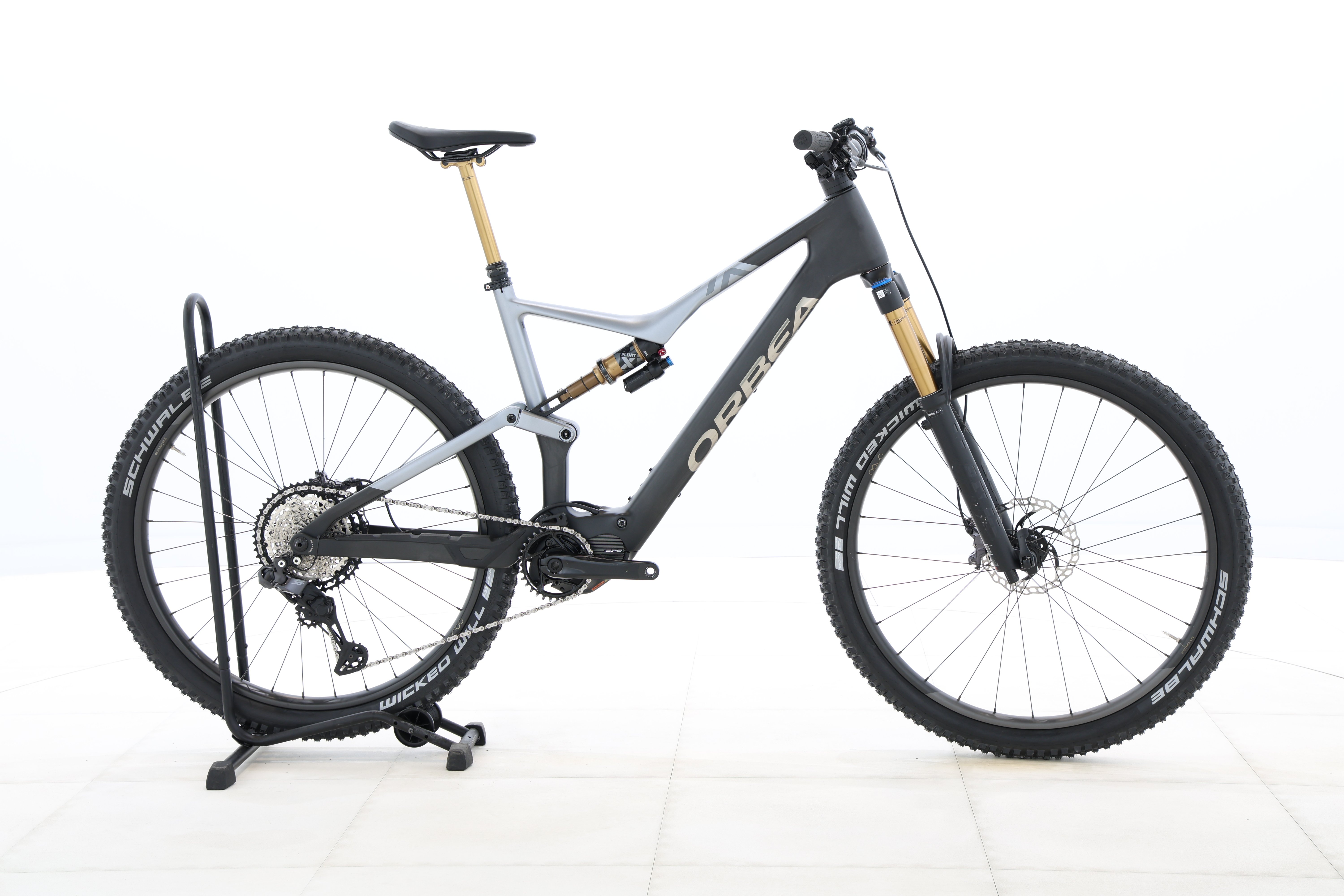 08bc4489-a47e-46c5-912c-c22057d5d841