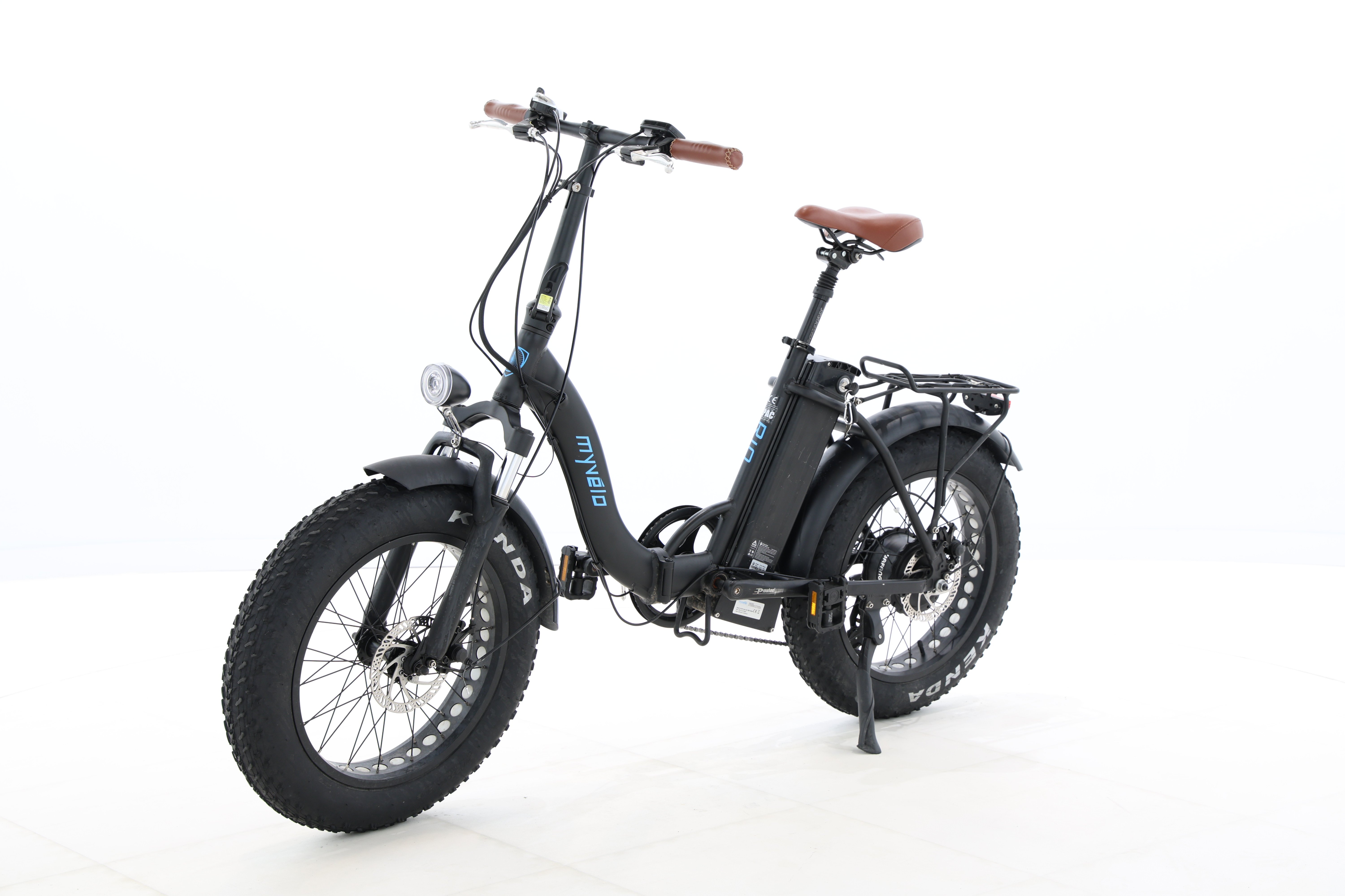 3a475e06-a067-4562-8d26-e90b152d1790