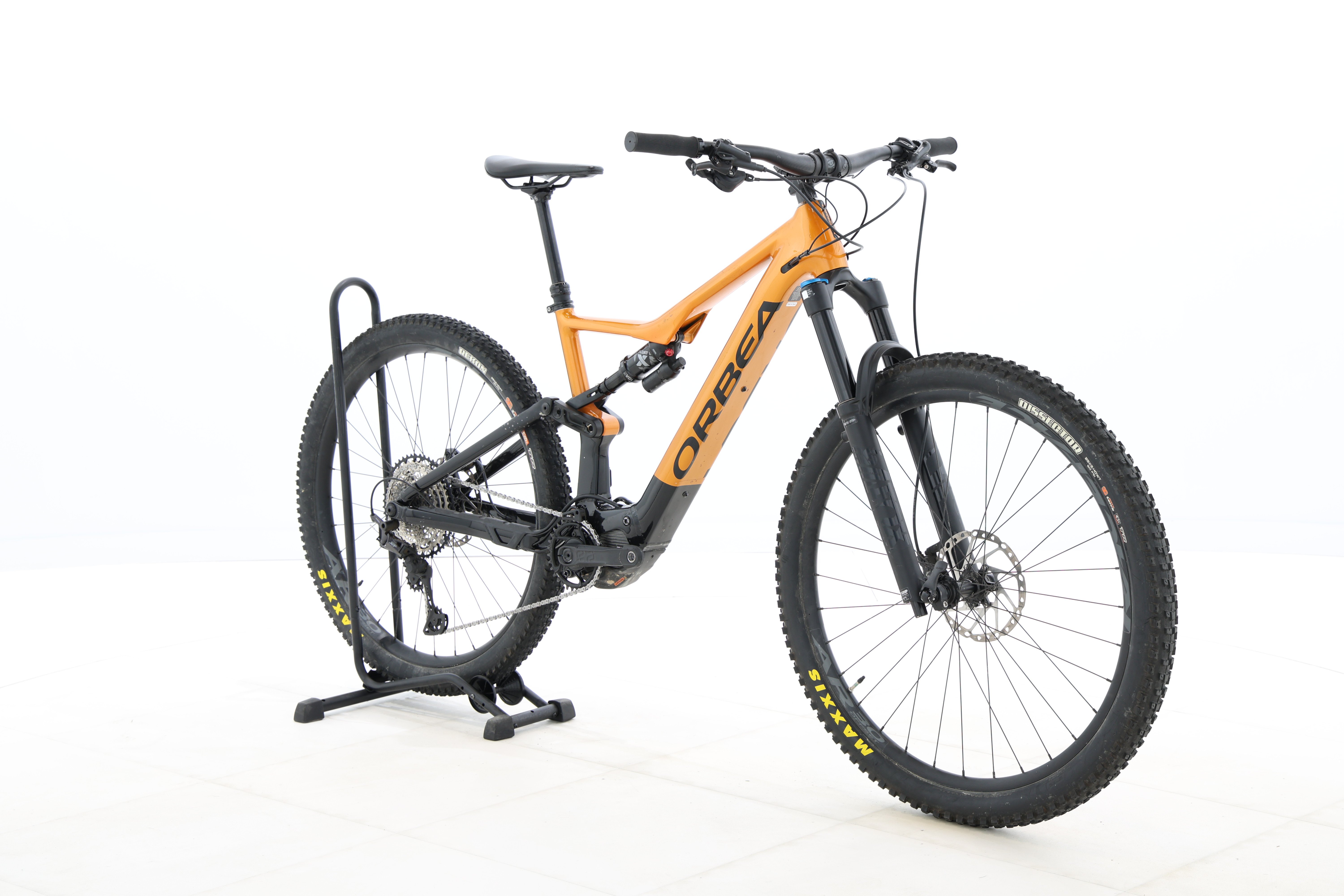 dfc2cb16-e828-4537-a663-aa91dac4c9e9