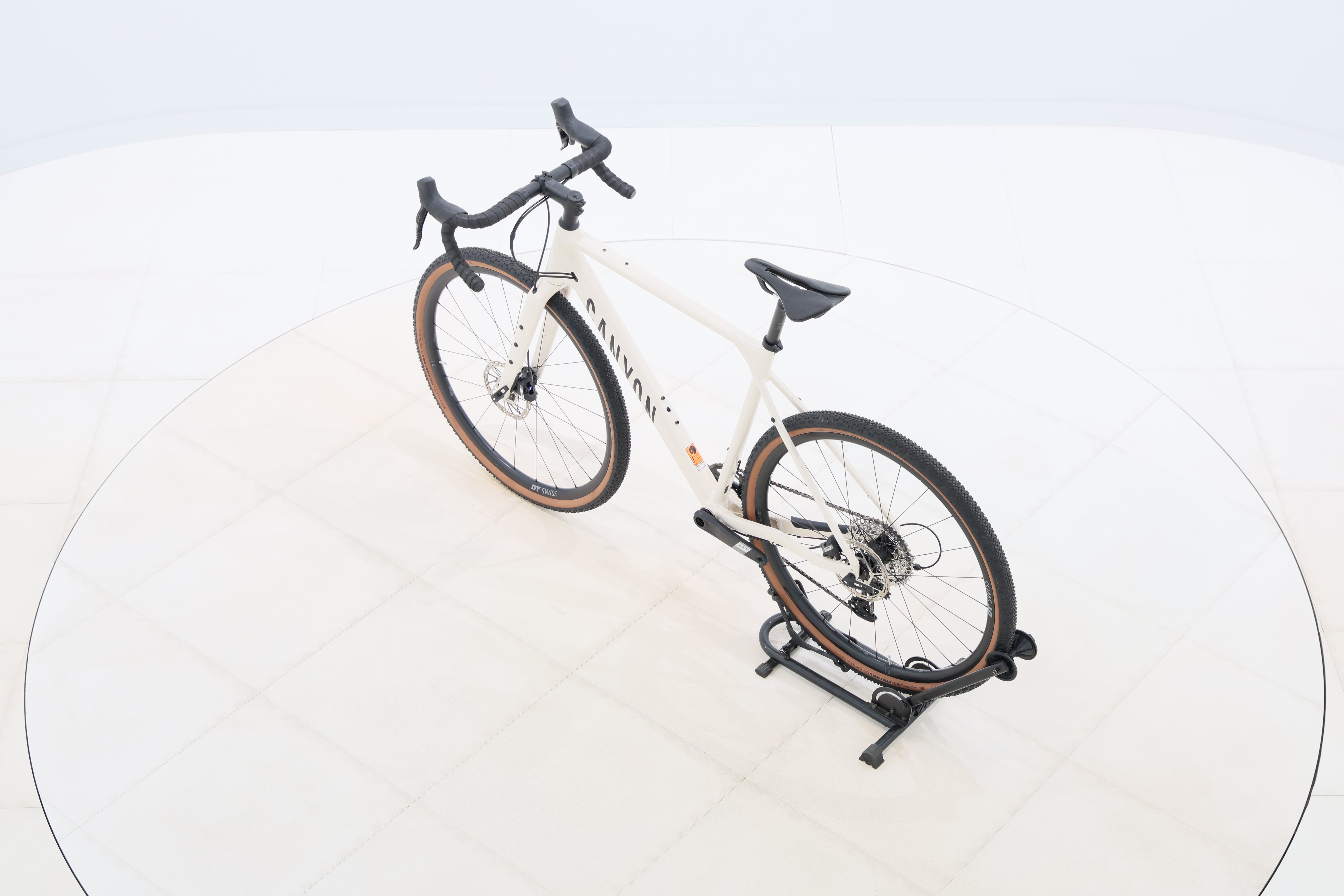 a94a8f6a-ee76-46fa-b92f-2aff97400c4d