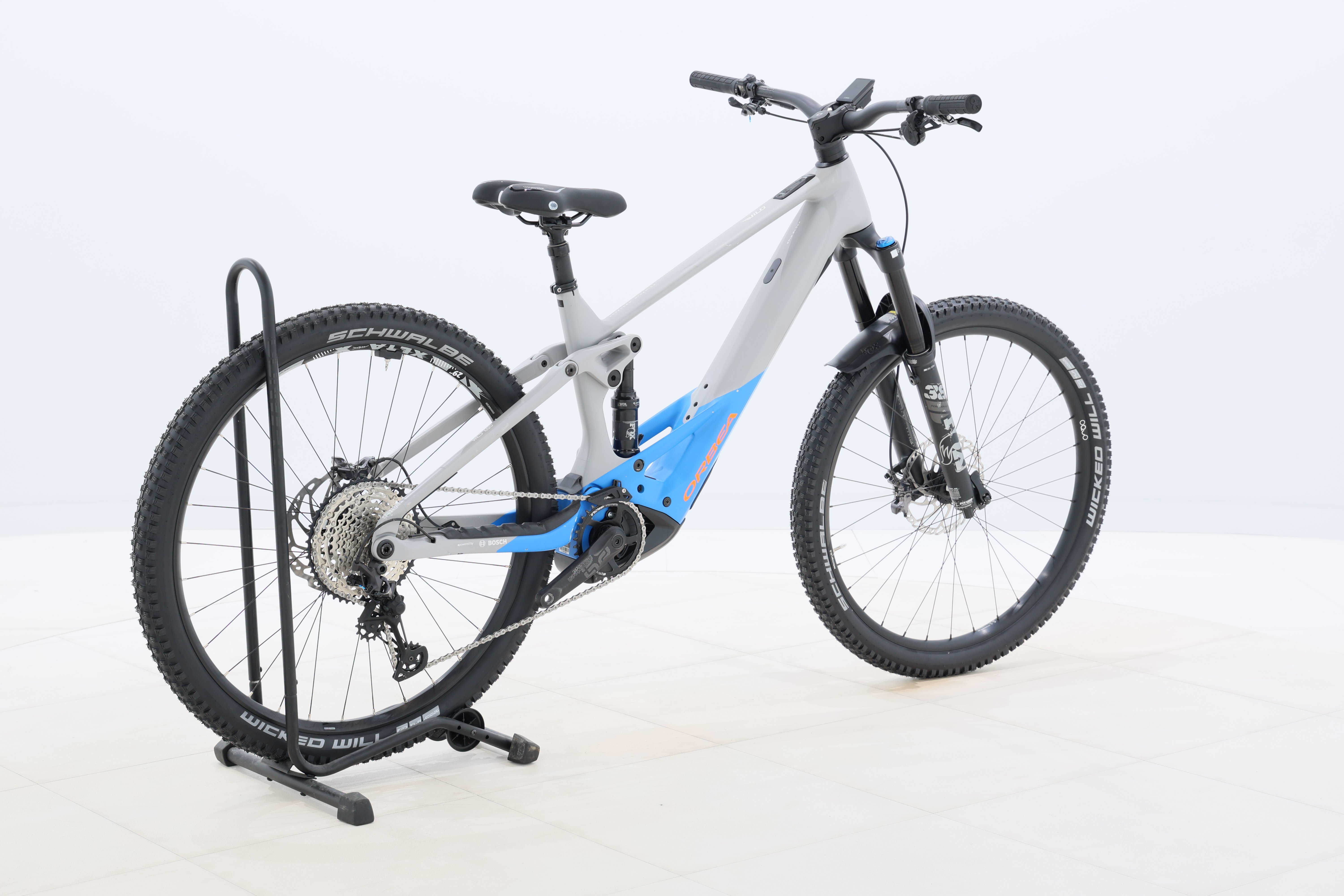 cd9bc1eb-012b-4e3d-99b0-d67bc3602e24