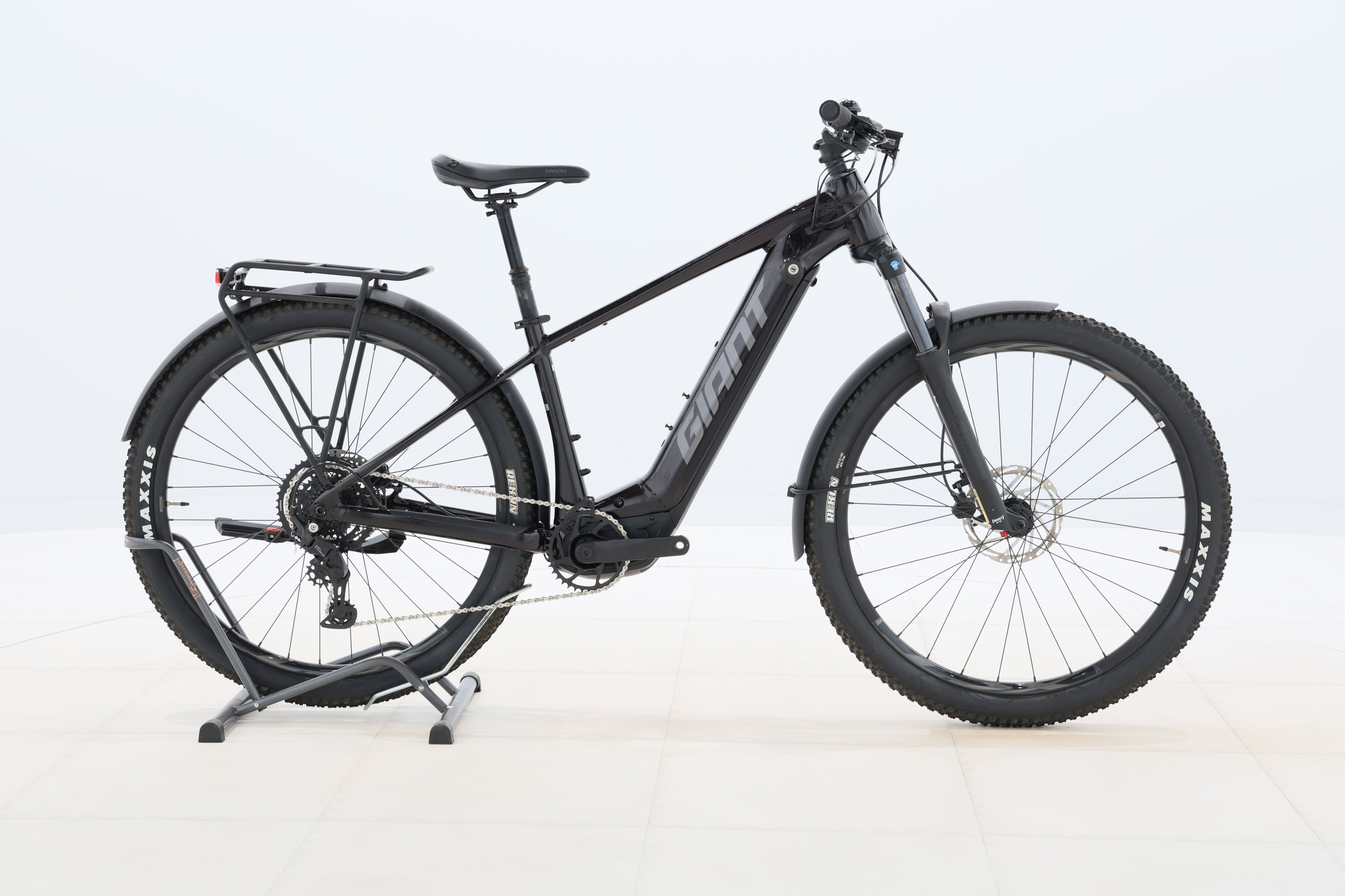 9c7f04a8-48c6-470e-be79-237503bdf353