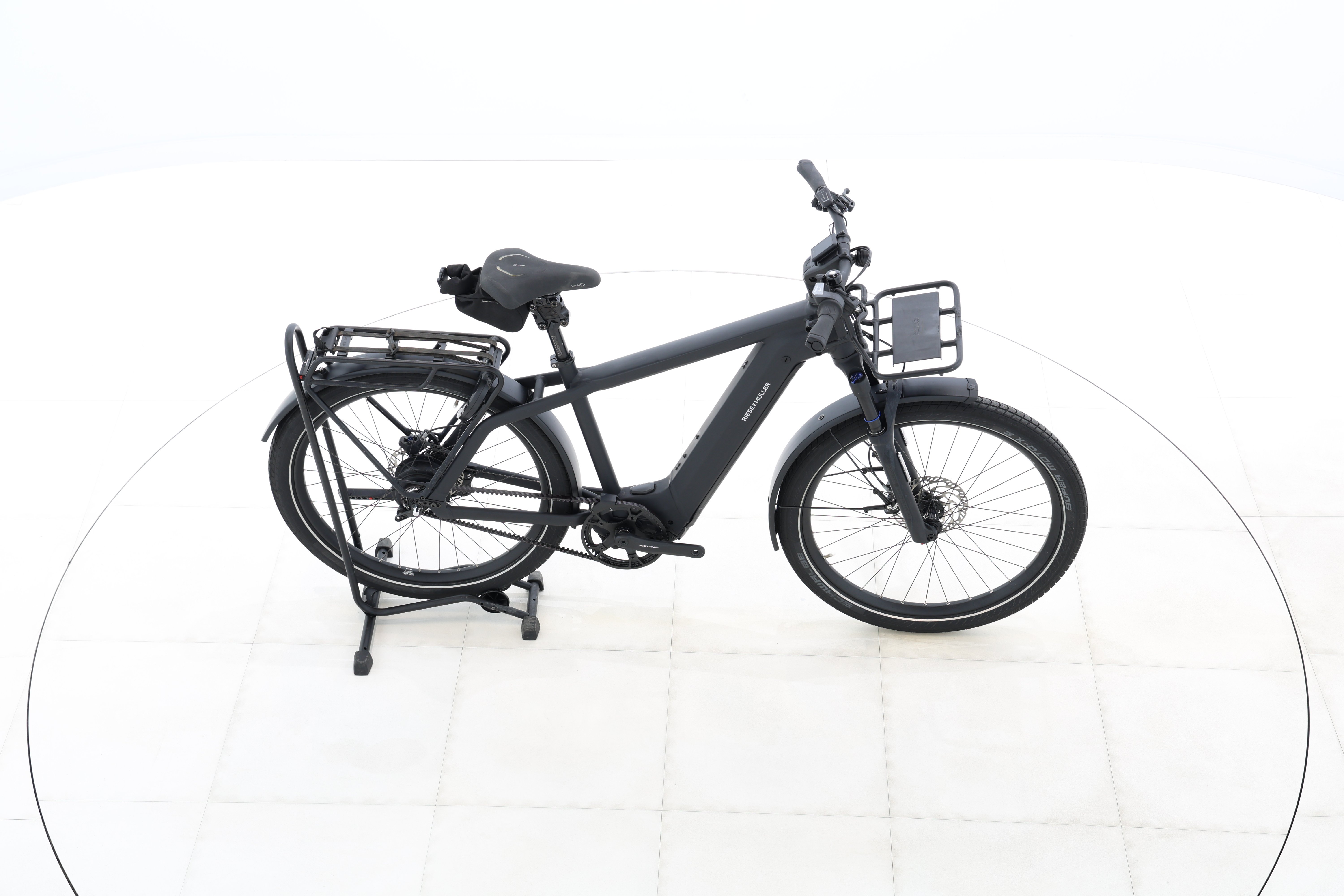 d827bb59-c5e0-4875-8267-0eb74e27e9aa