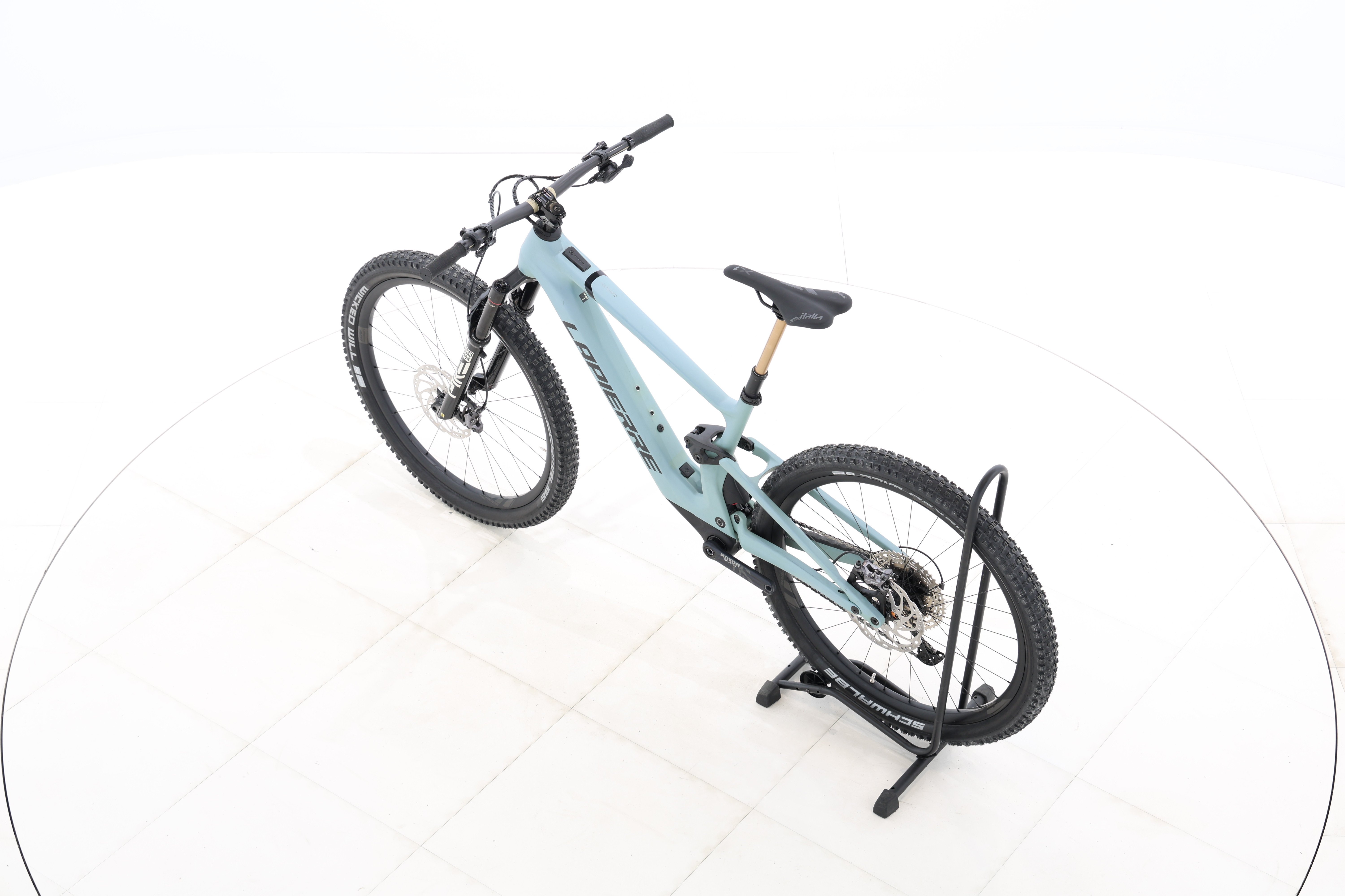 13b4bdca-f6fc-4546-b7a5-621f89642593