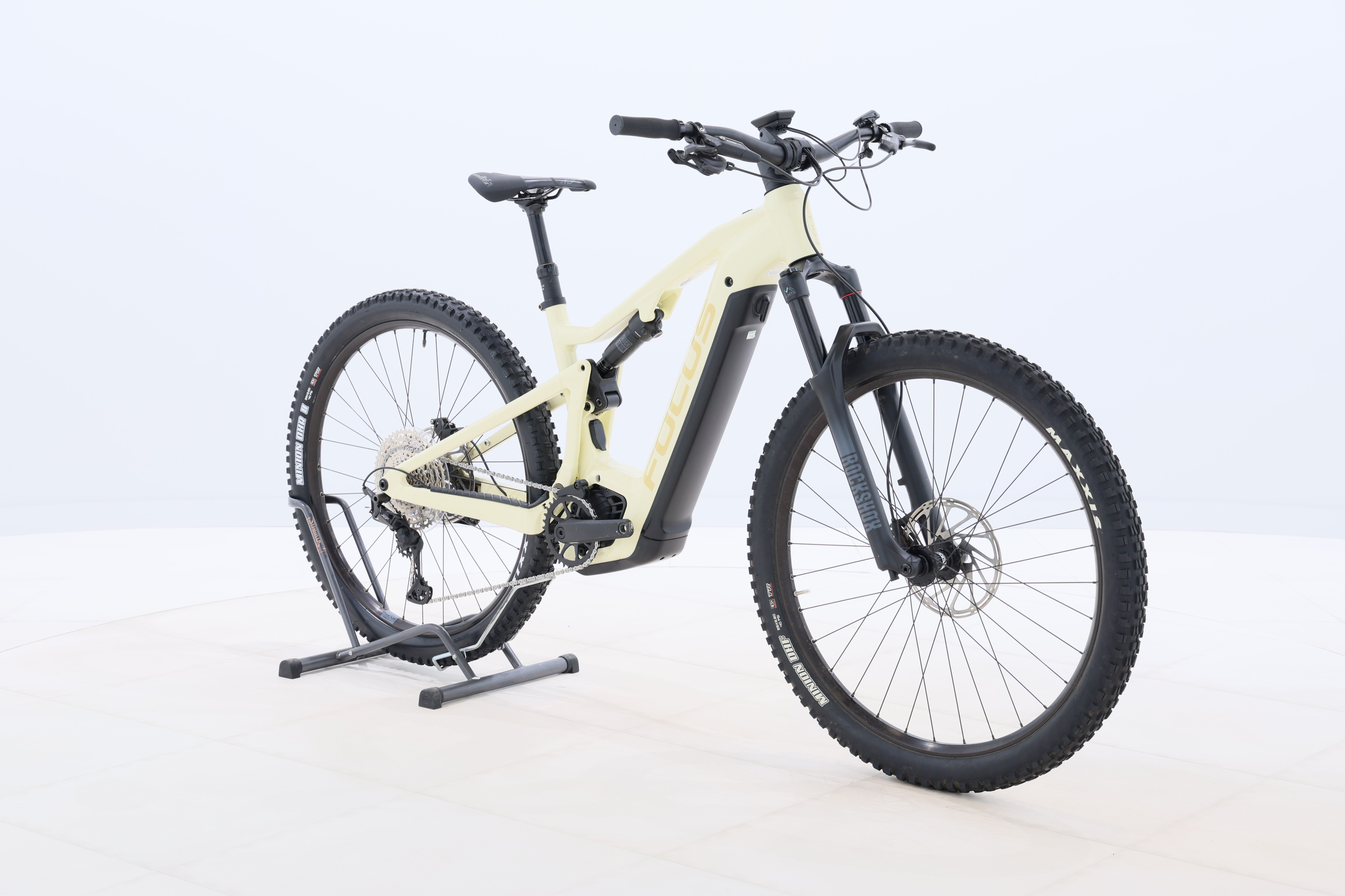 5bd43c1b-b613-49de-81bc-e0ef9baed519