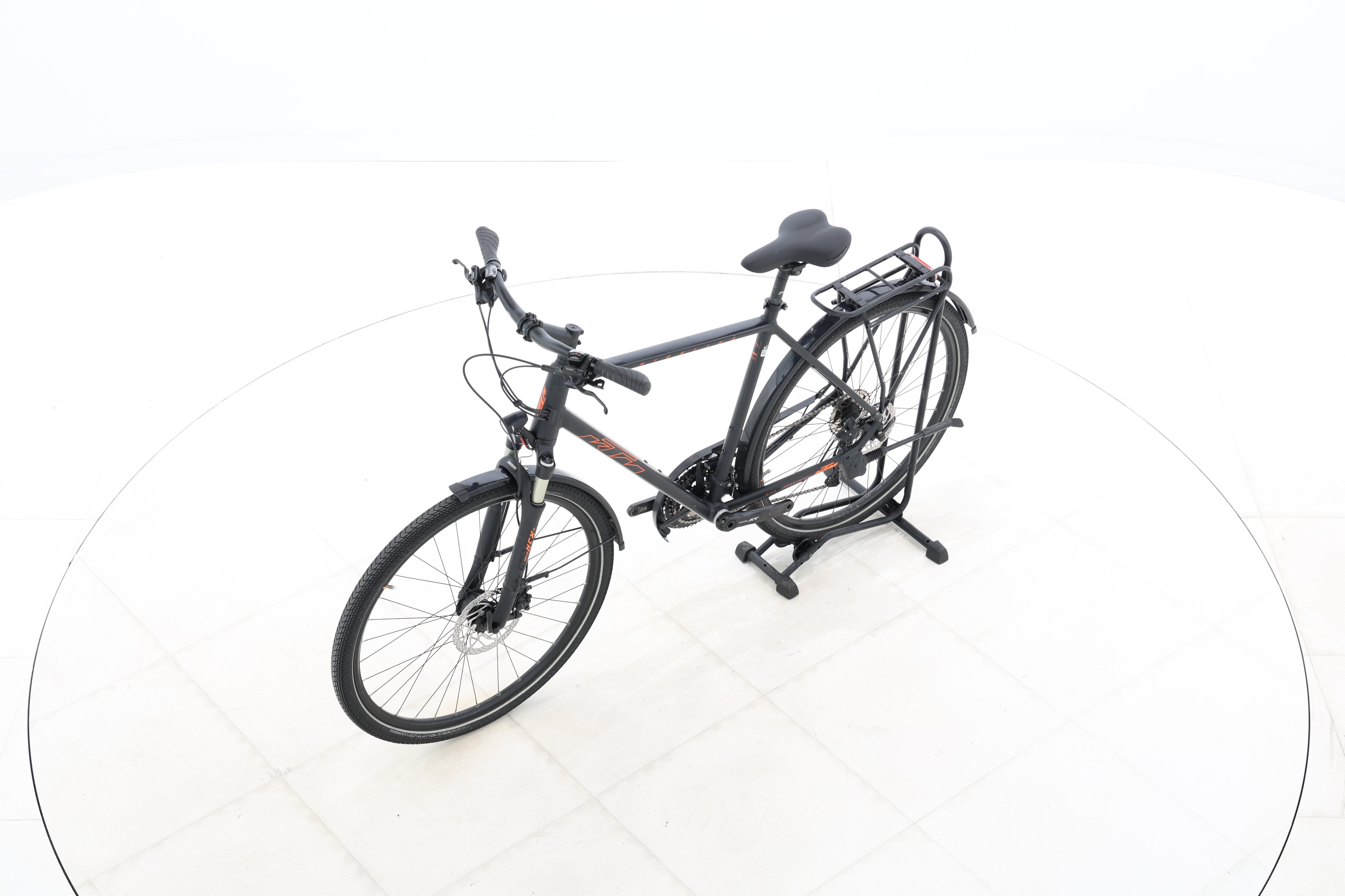 ce46765e-4e06-40b5-92e3-5b6739bfa411