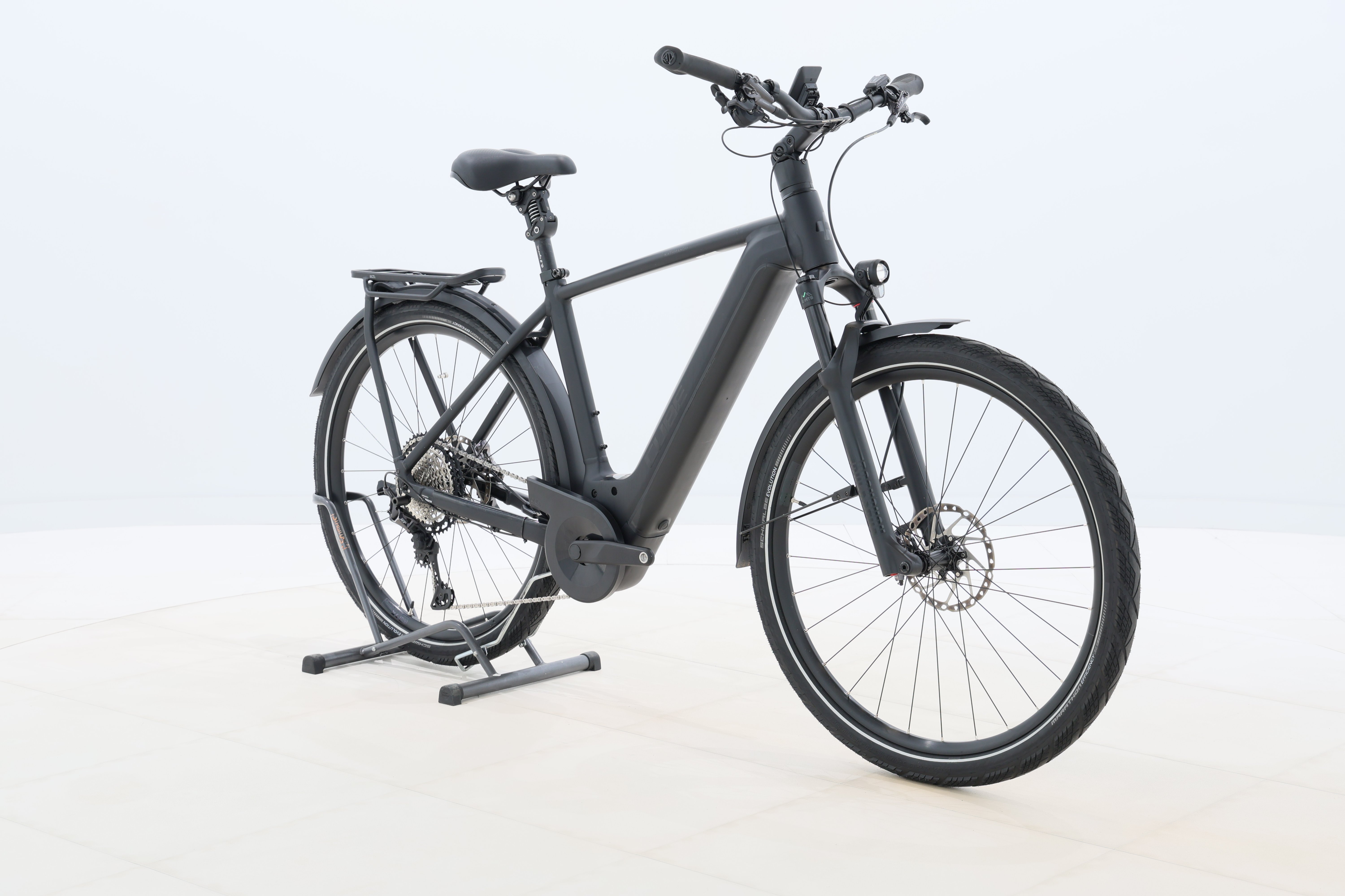 26b6f5ea-6b25-477a-8d37-a7b32b895f53