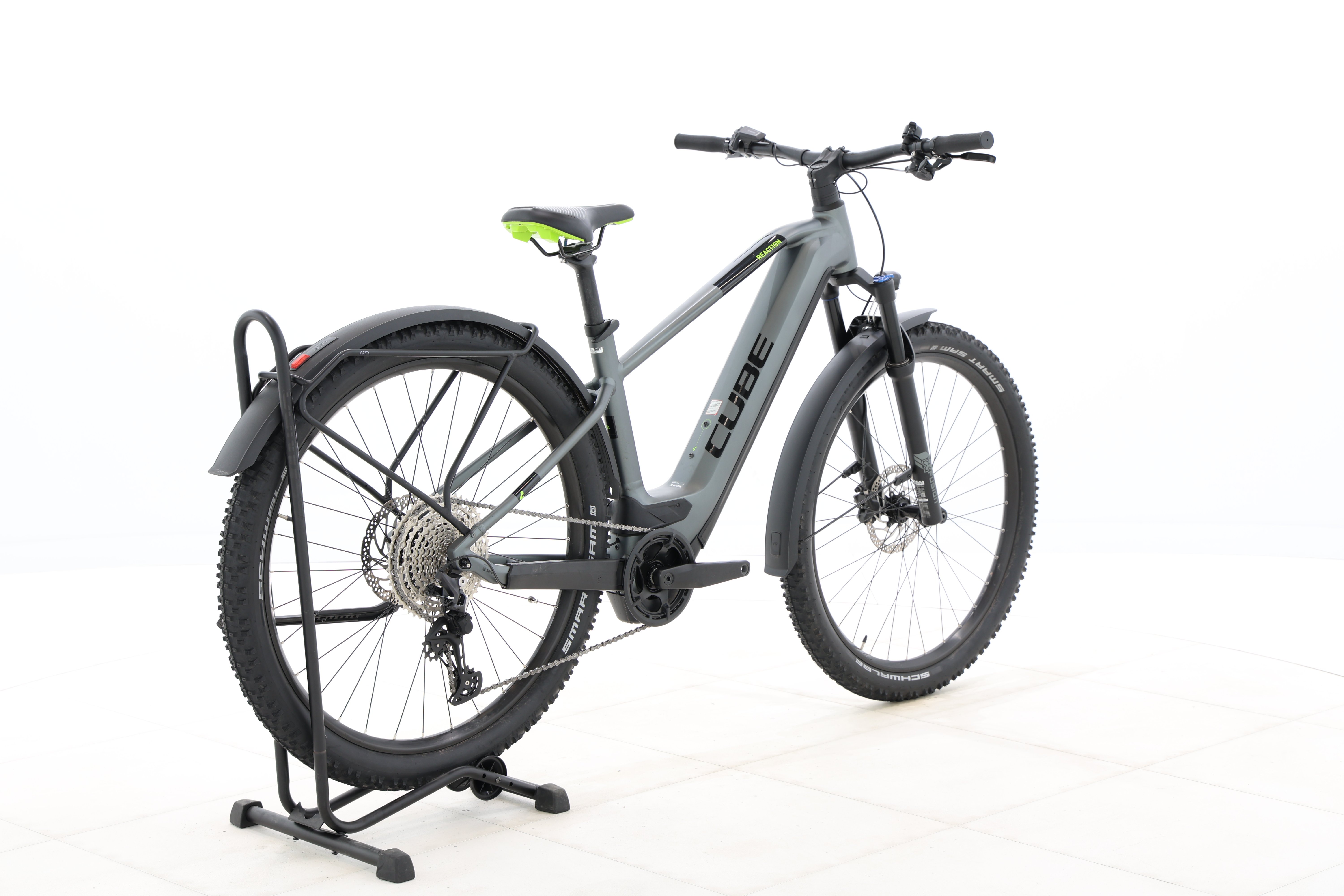 9c54a523-684d-4746-a895-069155403468