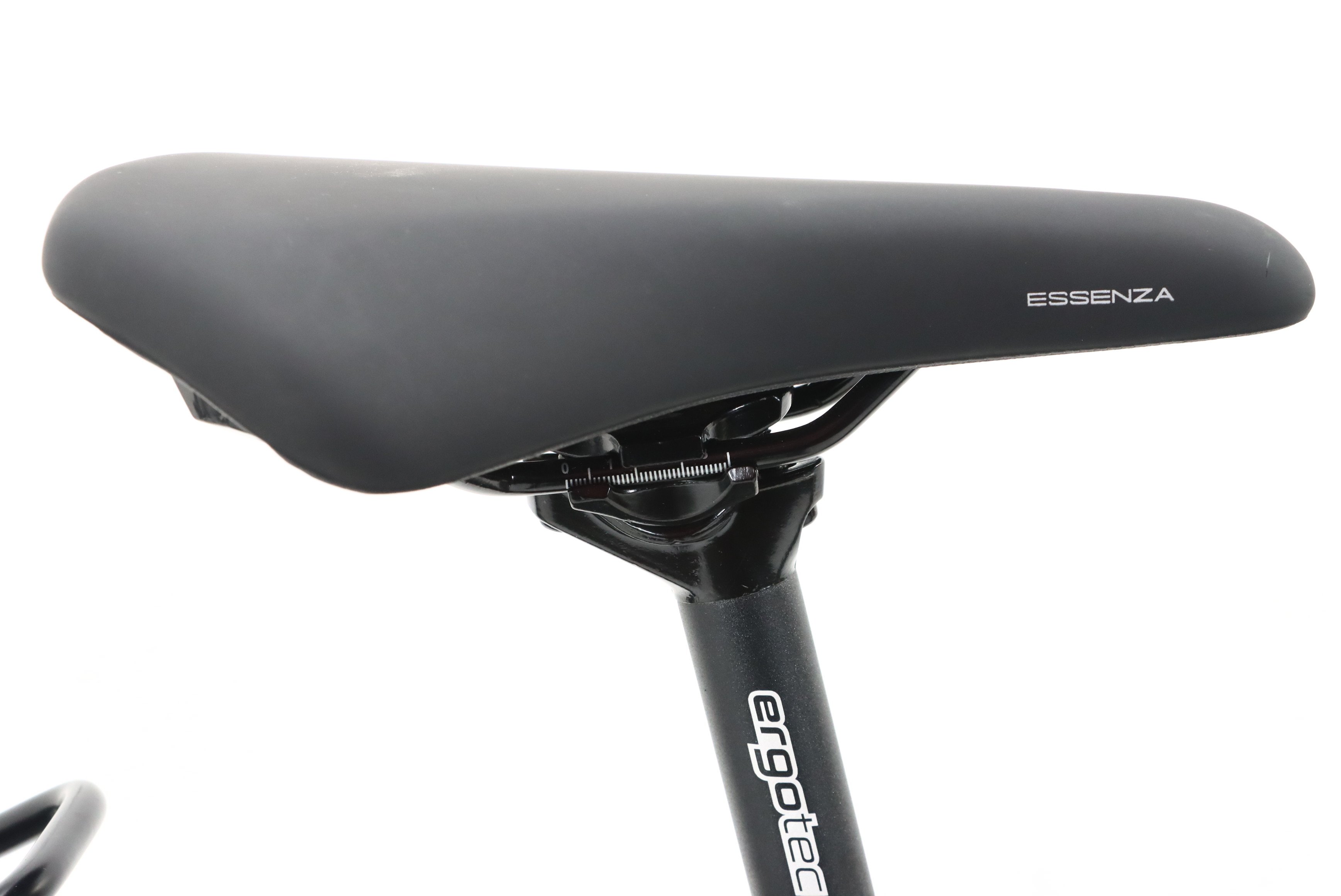 99e7fe5a-e3b0-4a85-b1c4-f705f801c7e5