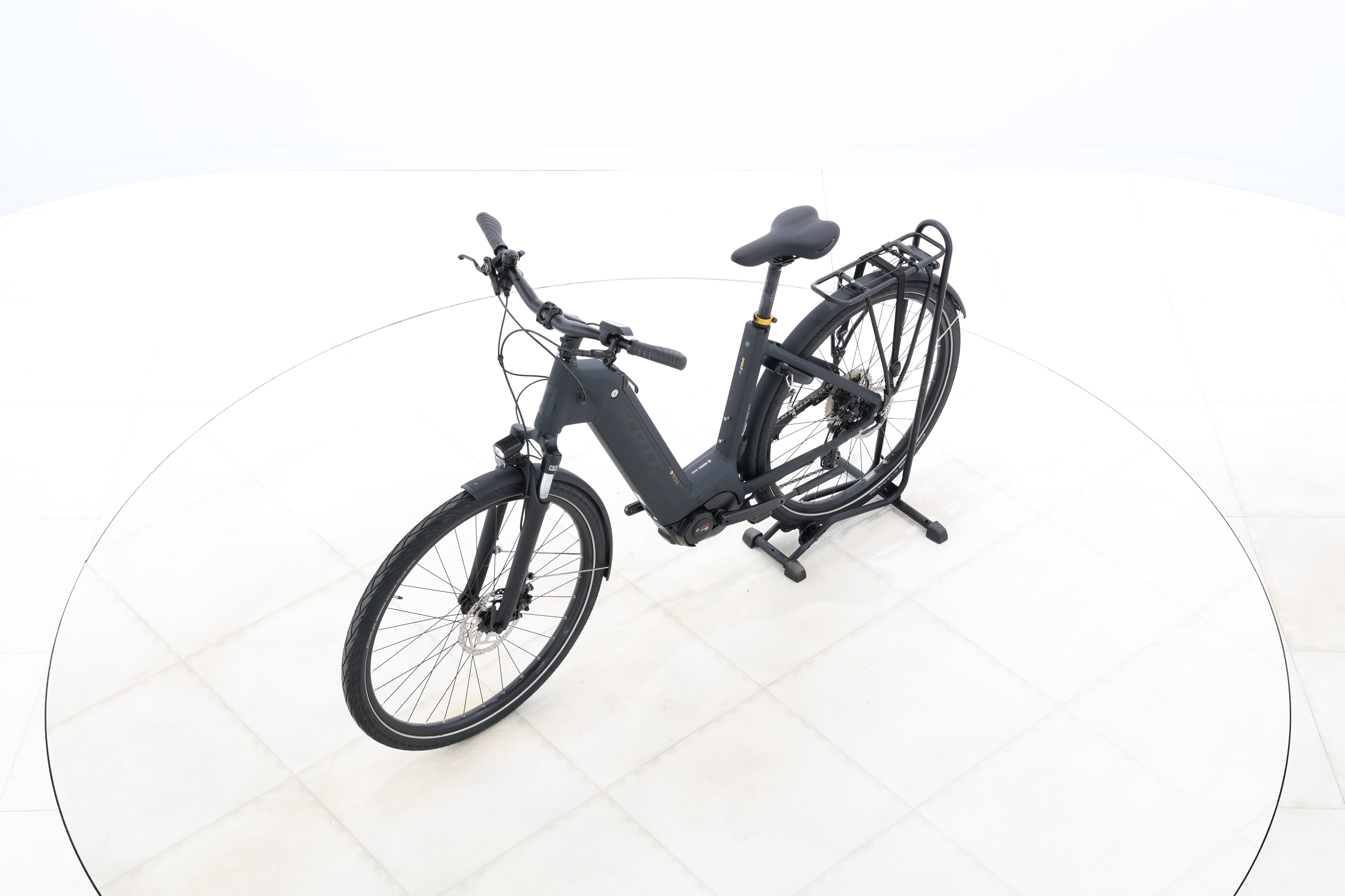 8f0fadfd-851d-42c8-9002-f7662212d70b