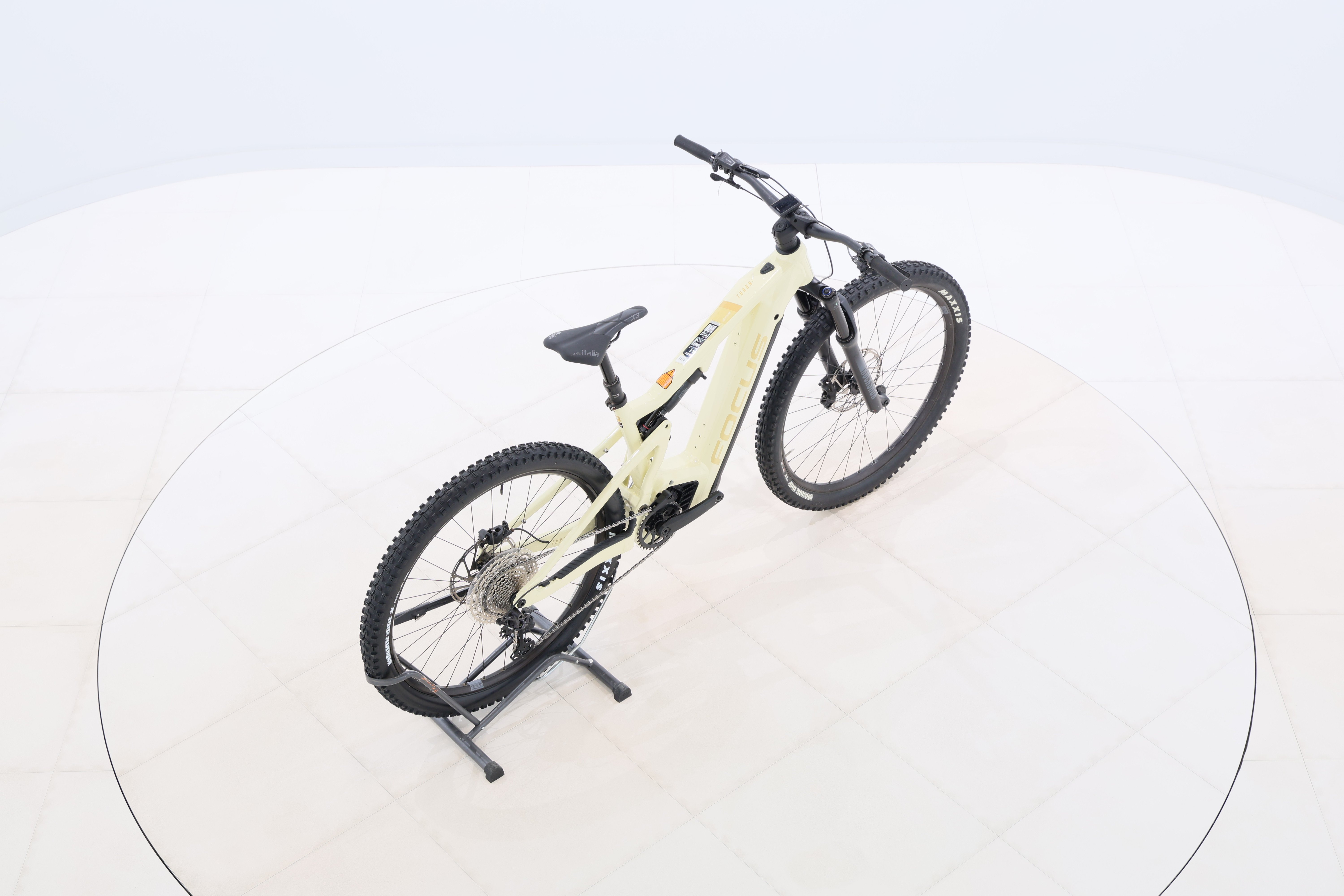 5bd43c1b-b613-49de-81bc-e0ef9baed519