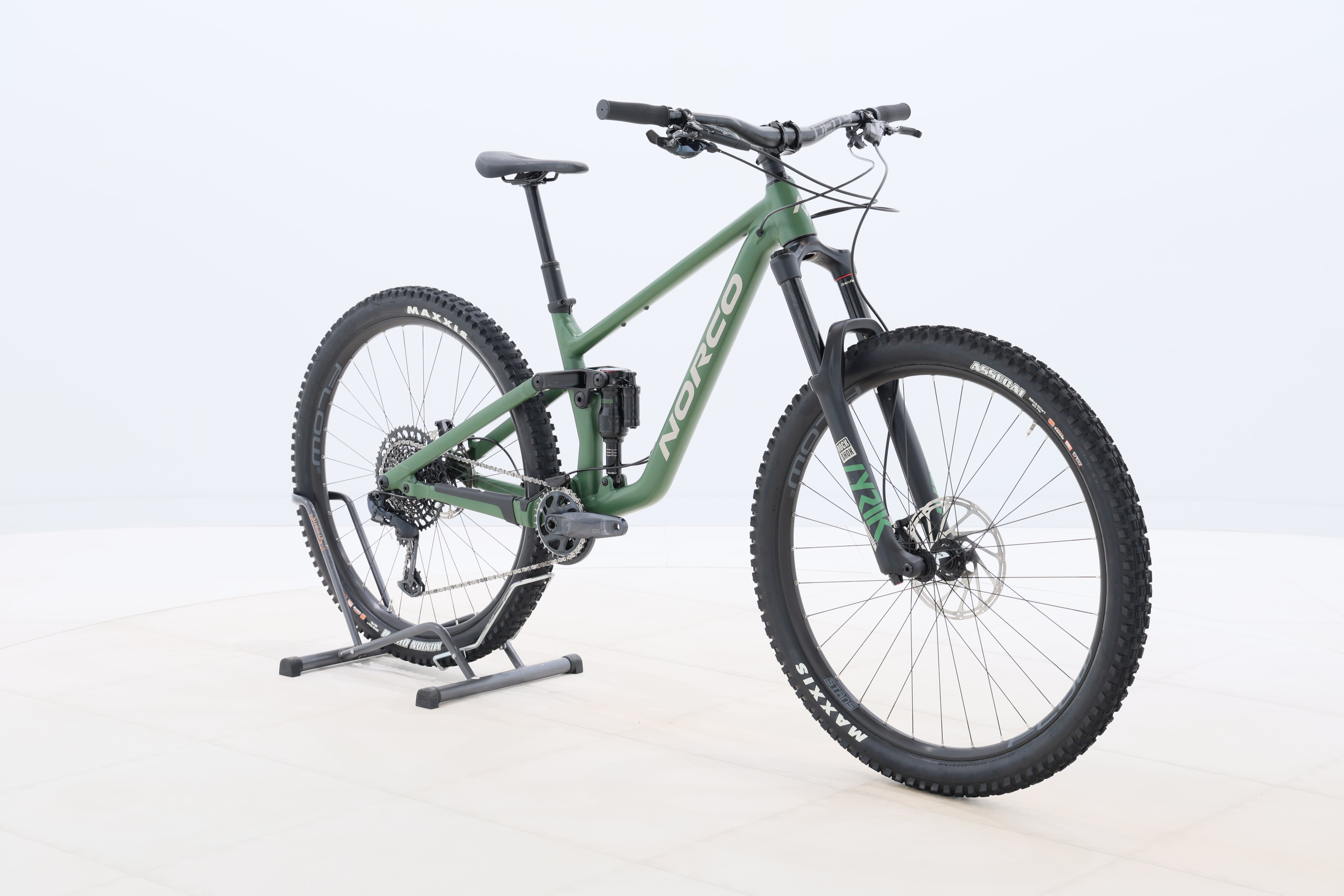 0b034740-4b89-4e9f-b7db-7214f34cd35e