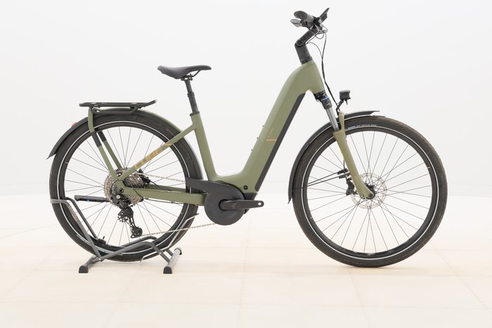 Cube Kathmandu Hybrid Pro 800 2025